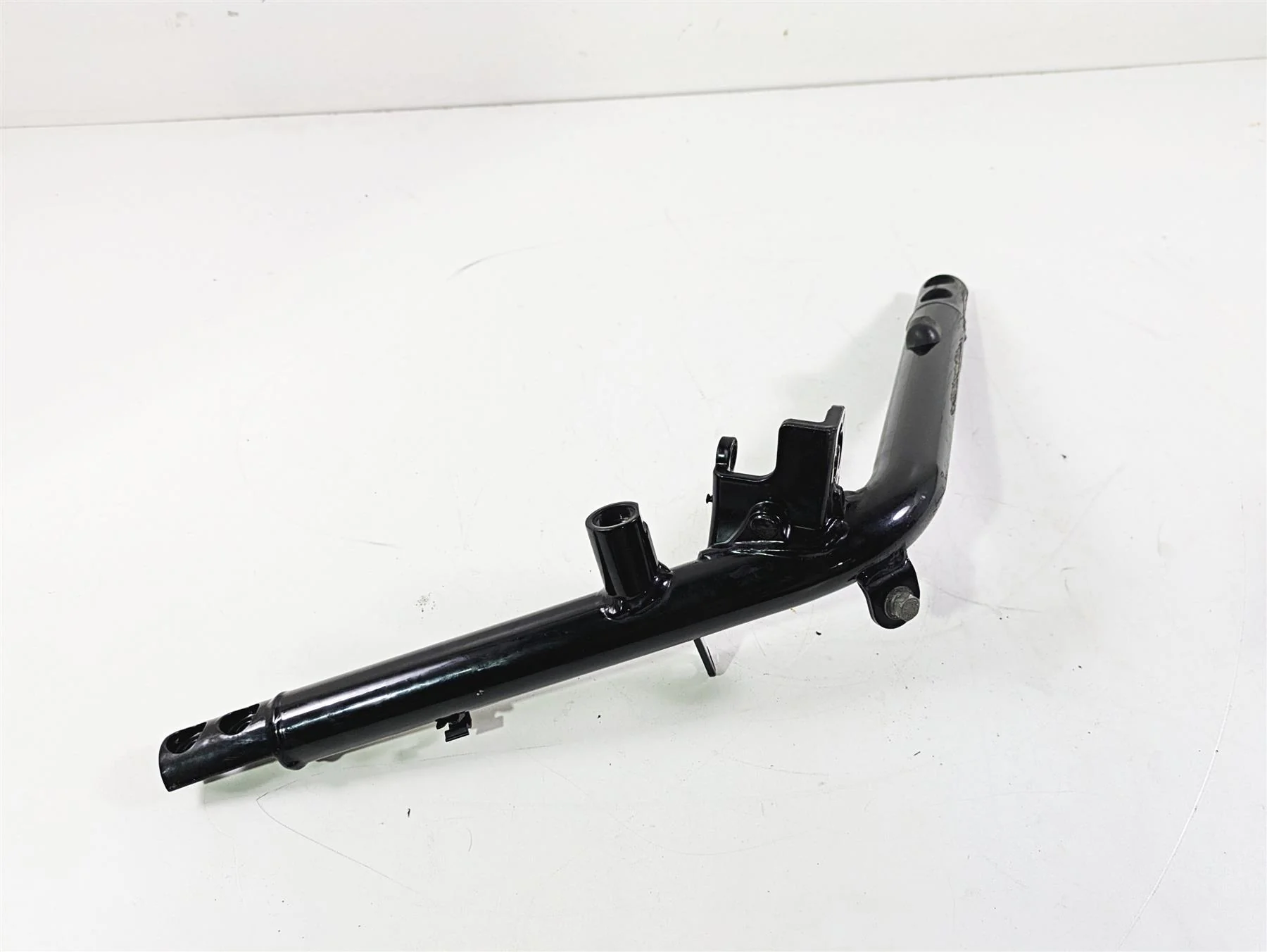 2016 Harley VRSCDX Night Rod Left Front Frame Downtube Rail 47987-12BK - Image 11