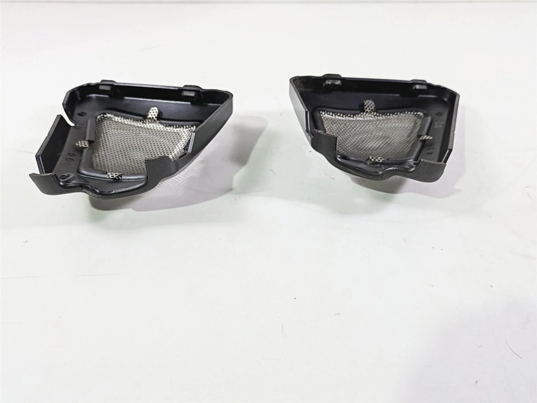 2016 Harley VRSCDX Night Rod Neck Cover Fairing Set 66297-07 66296-07 - Image 11