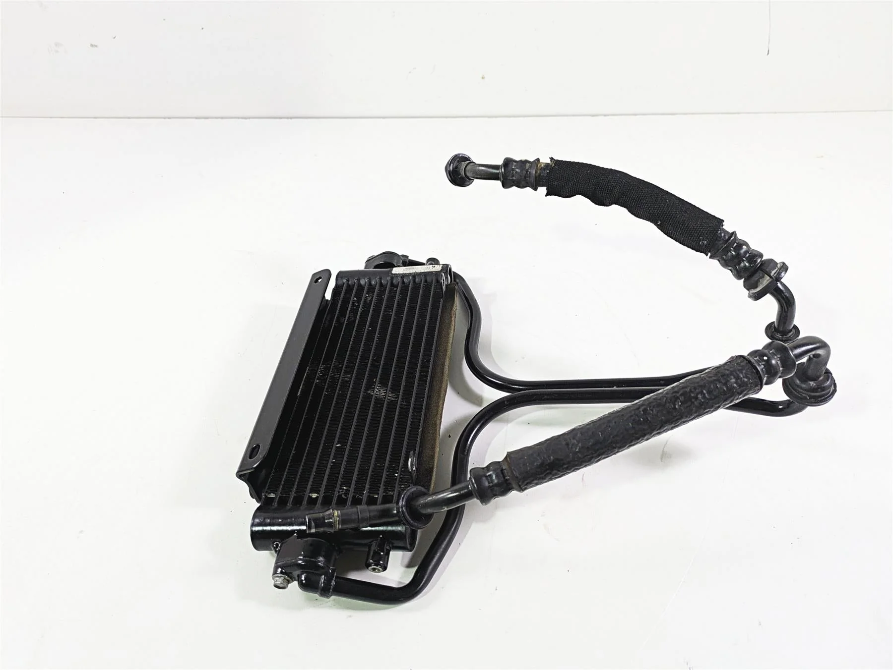 2016 Harley VRSCDX Night Rod Oil Cooler & Lines 62700054 - Image 2
