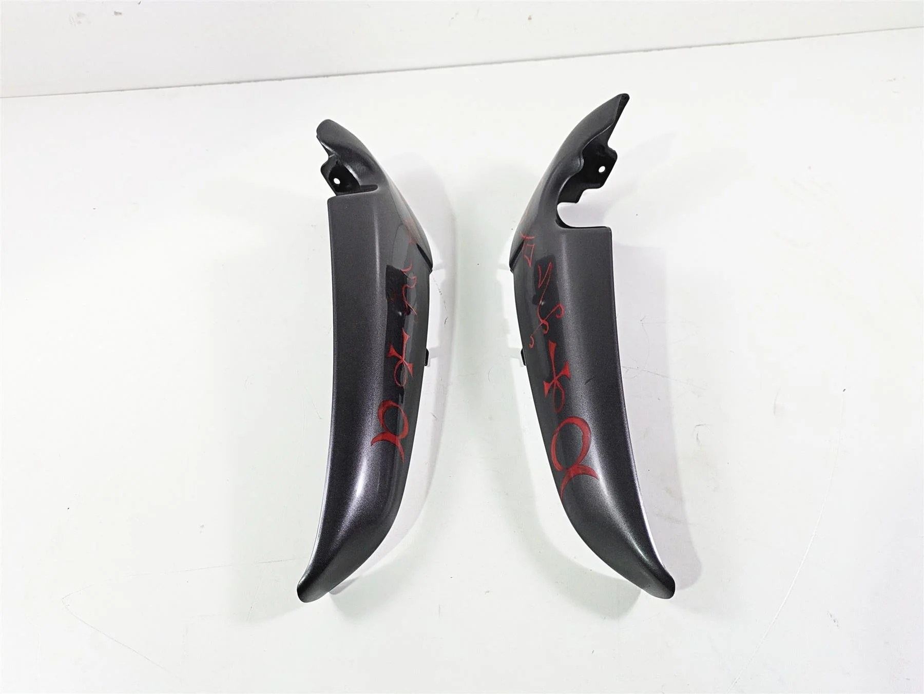 2016 Harley VRSCDX Night Rod Radiator Side Cover Fairing Set 66157-07 66158-07
