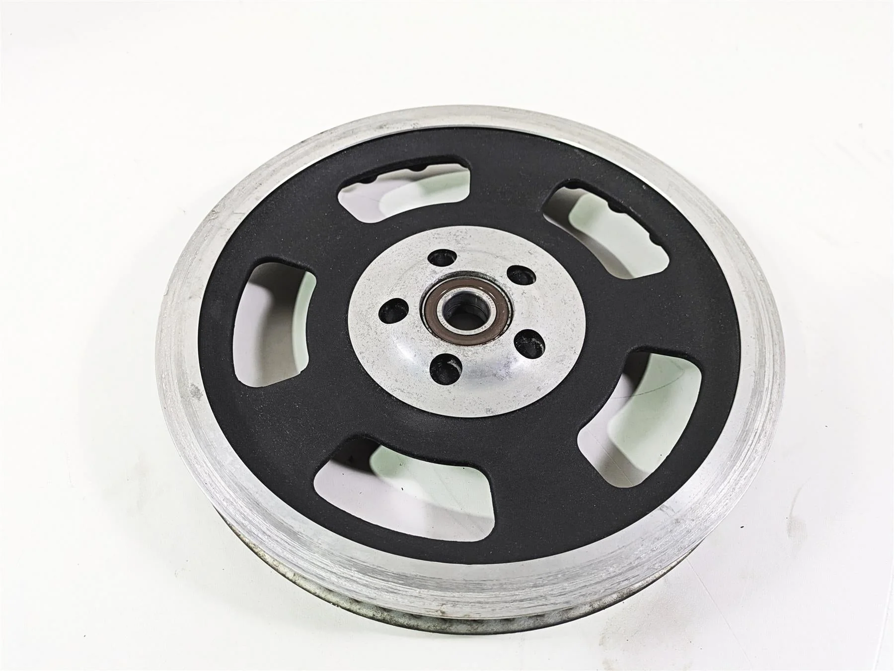 2016 Harley VRSCDX Night Rod Rear Drive Belt Sprocket Pulley 72T 40566-07
