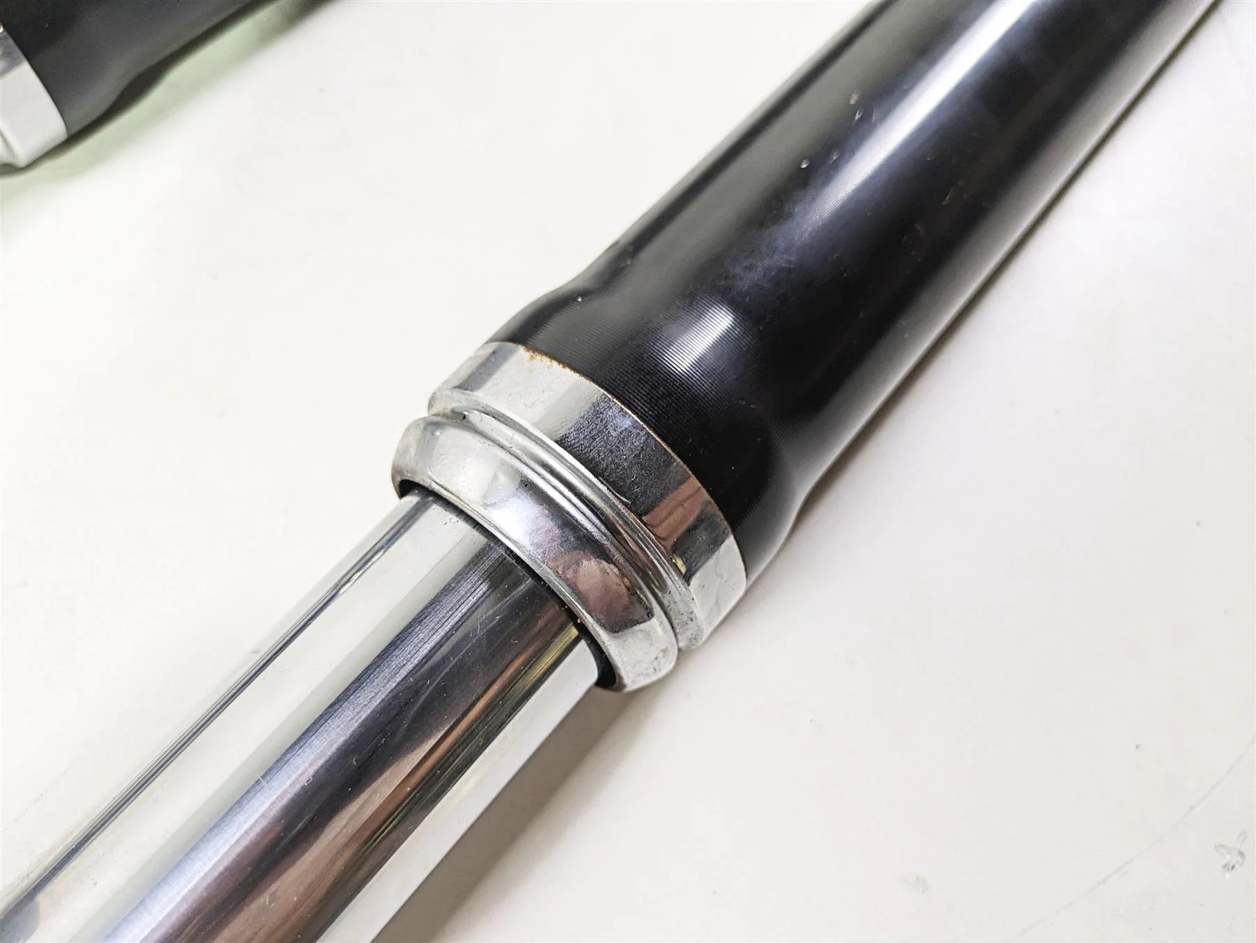 2016 Harley VRSCDX Night Rod Straight Front Fork Leg Set 45400004 45400003 - Image 6