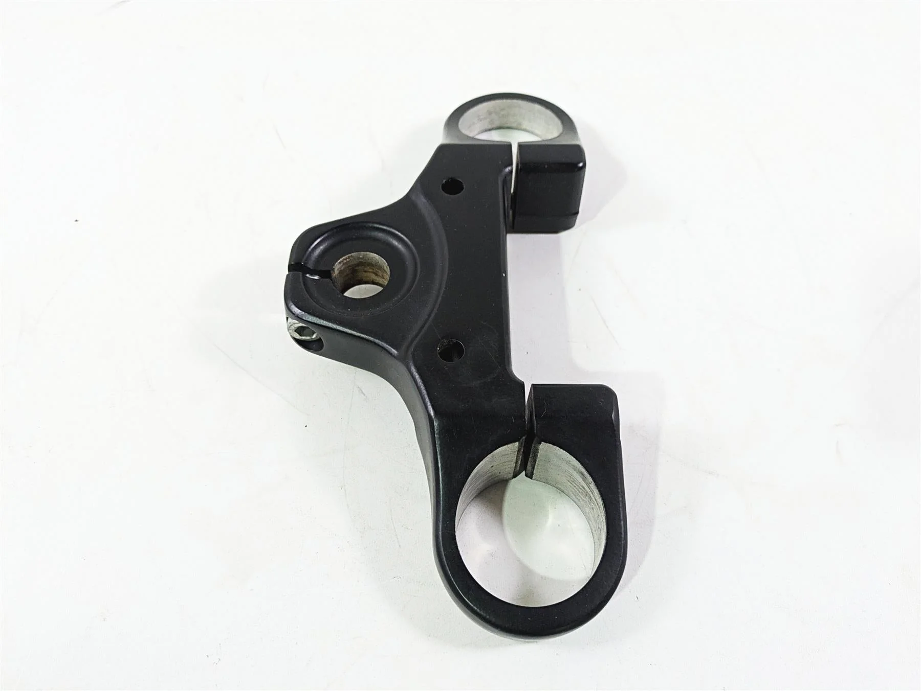 2016 Harley VRSCDX Night Rod Upper Triple Tree Steering Clamp 45900017 - Image 11