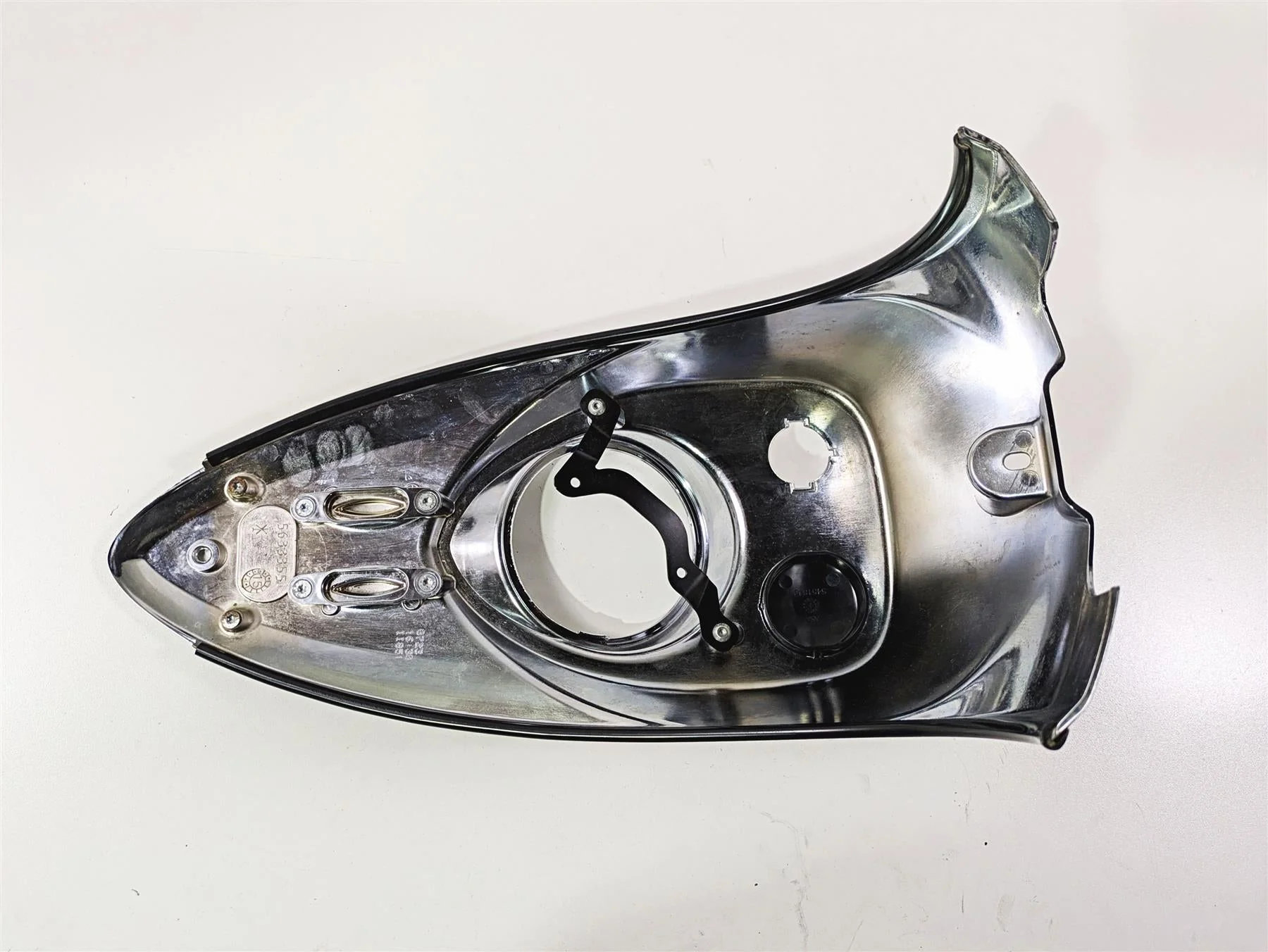 2016 Indian Chief Classic Chrome Fuel Gas Tank Cover Panel 5633355 - Image 8