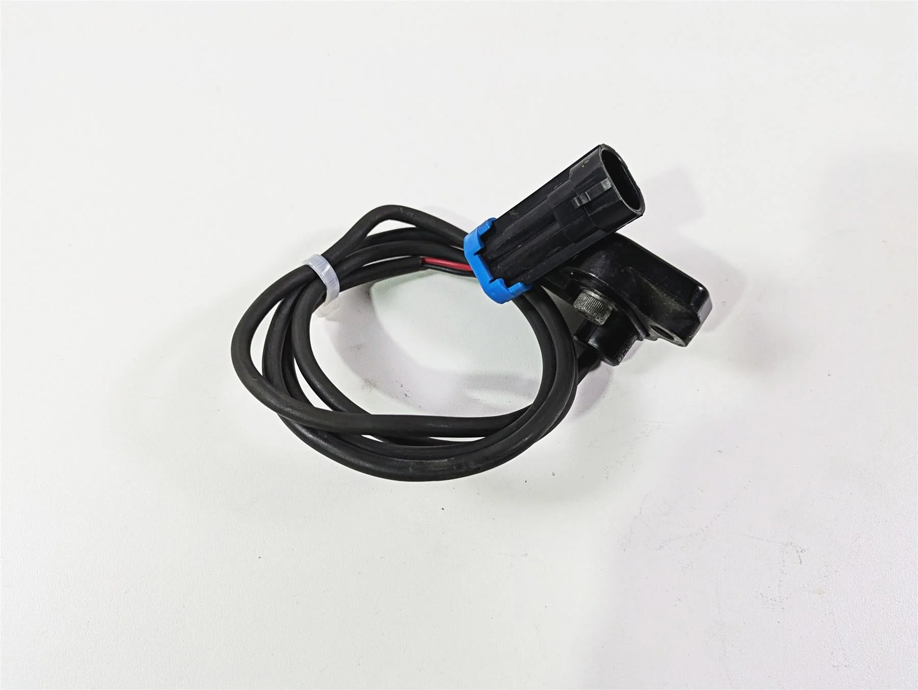 2016 Indian Chief Classic Front Abs Wheel Speed Sensor 4013251