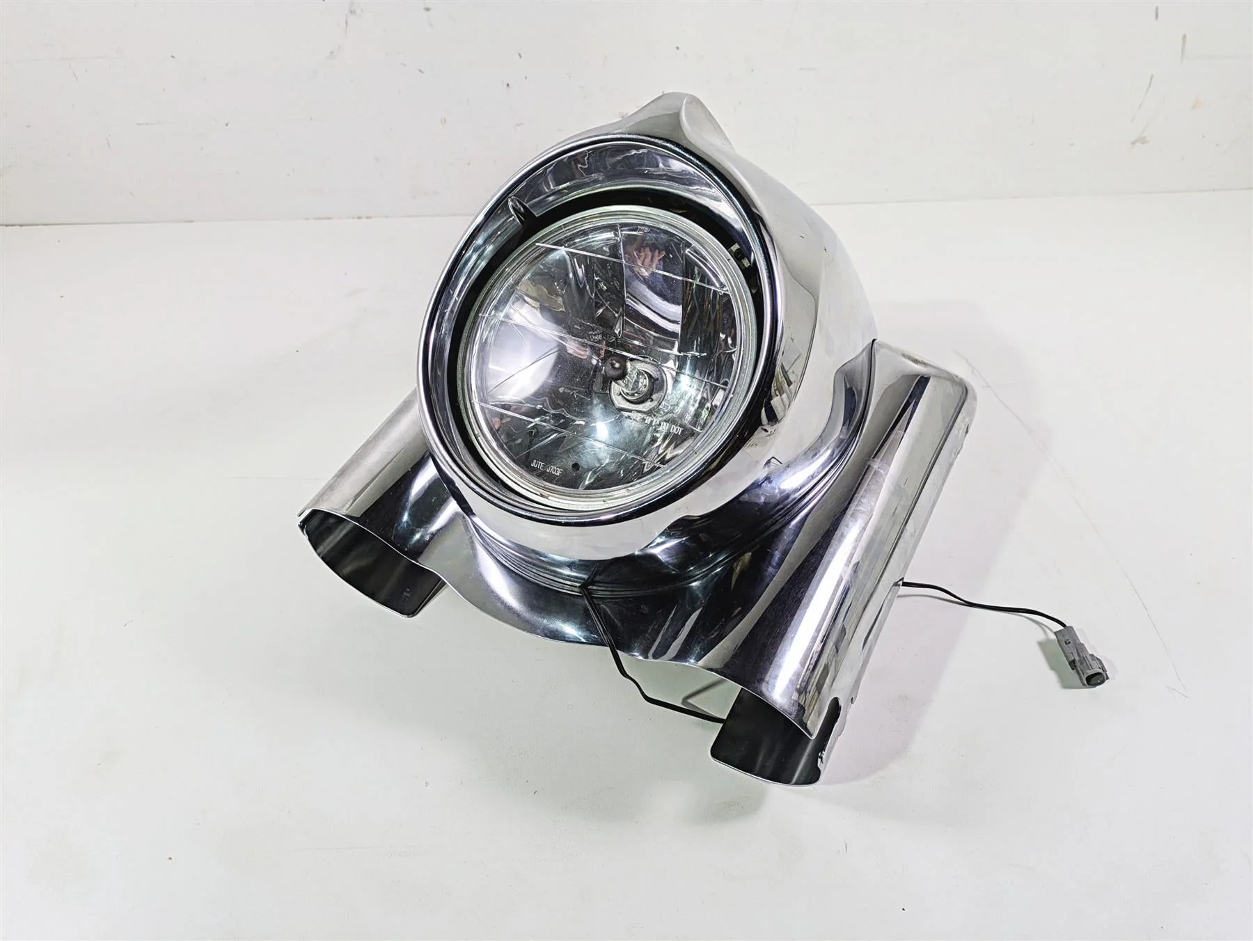 2016 Indian Chief Classic Headlight Head Lamp + Nacelle Cover Set 5632830 - Image 11