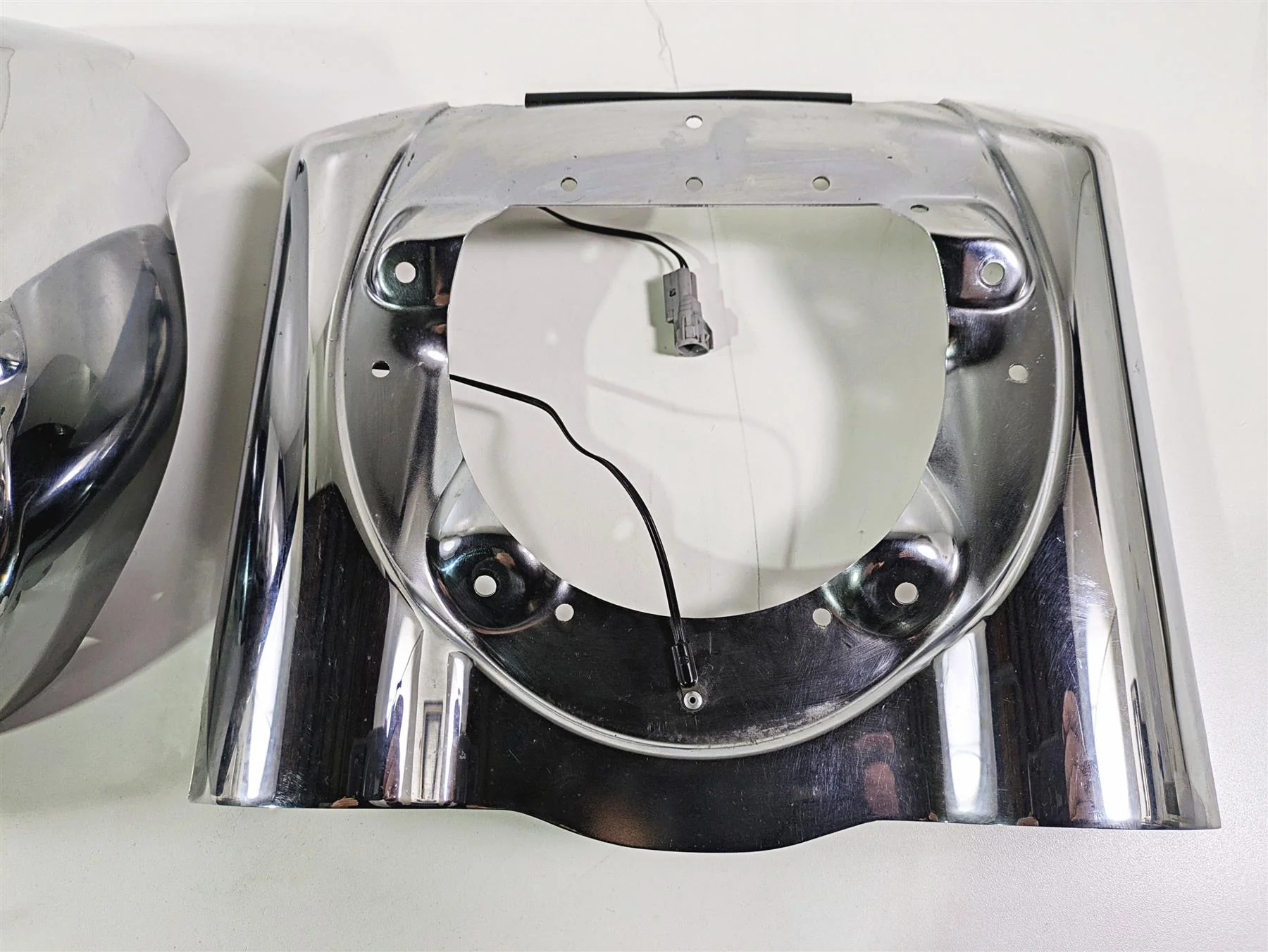 2016 Indian Chief Classic Headlight Head Lamp + Nacelle Cover Set 5632830 - Image 2