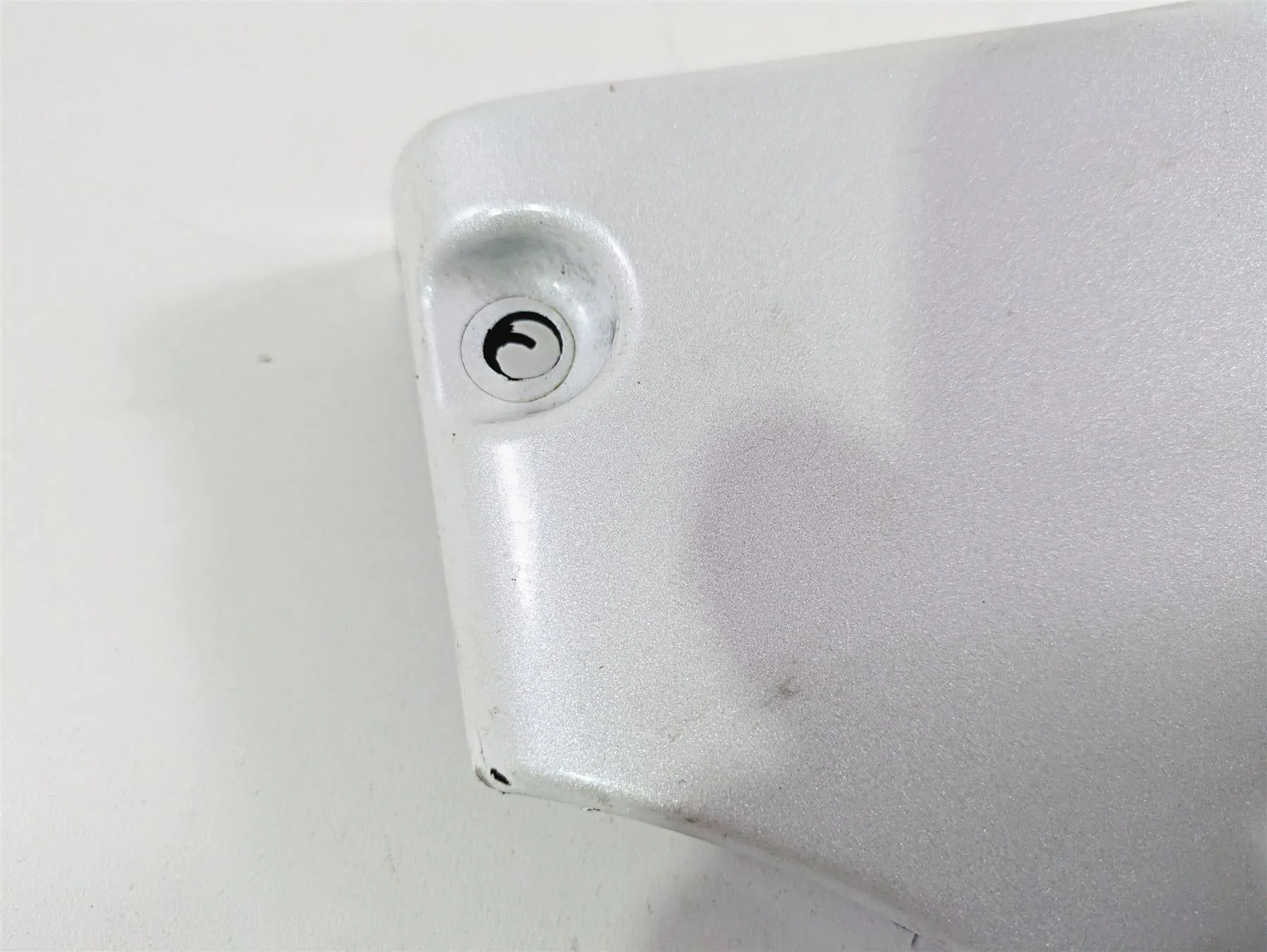 2016 Indian Chief Classic Left Lower Side Cover Fairing 5450241 - Image 9