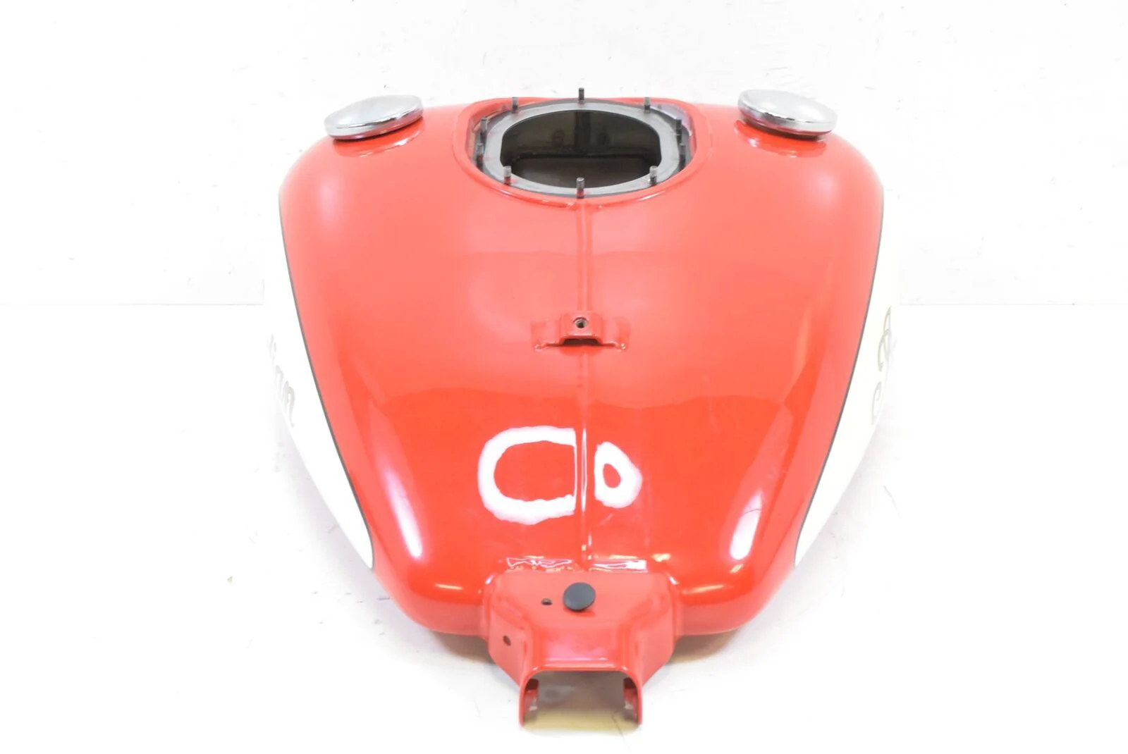 2016 Indian Chief Classic Nice Gas Fuel Petrol Tank - No Scratches 1021996-329 - Image 4