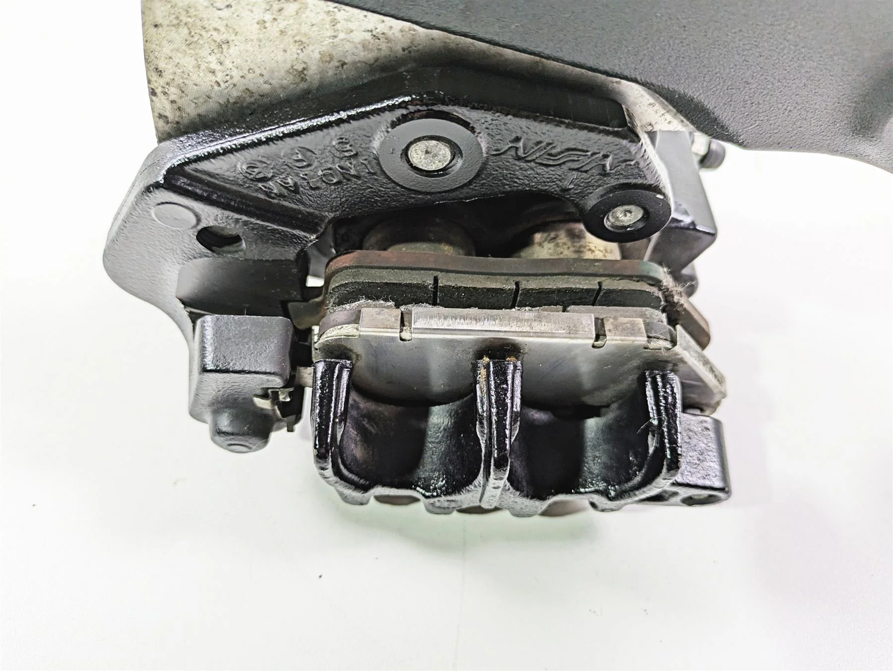 2016 Indian Chief Classic Nissin Rear Brake Caliper + Bracket 1912006 - Image 9