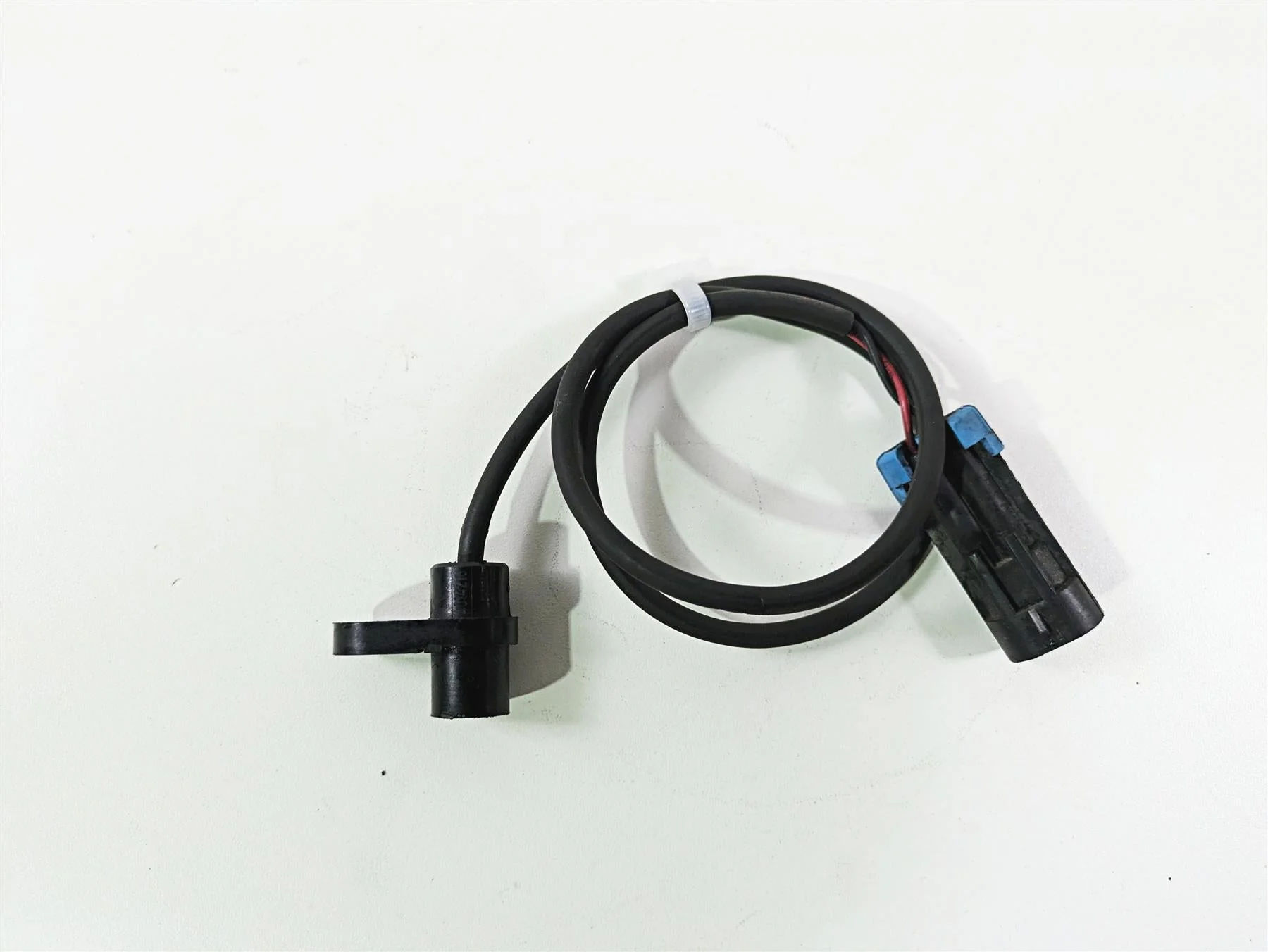 2016 Indian Chief Classic Rear Abs Wheel Speed Sensor 4014216 - Image 5