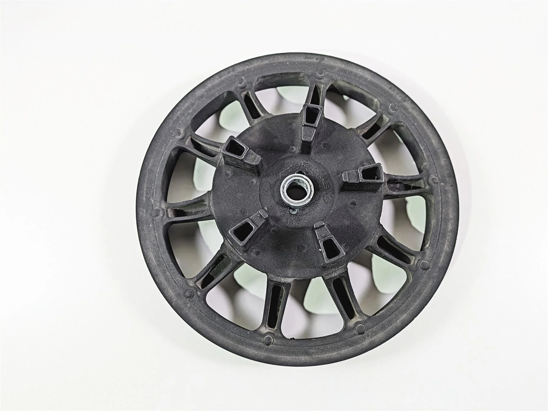 2016 Indian Chief Classic Rear Drive Belt Pulley Sprocket 66T 24mm 1333429 - Image 6