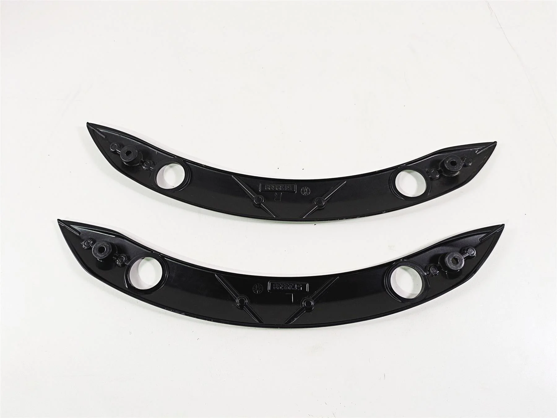 2016 Indian Chief Classic Rear Fender Side Struts Braces 5139599 5139598 - Image 8