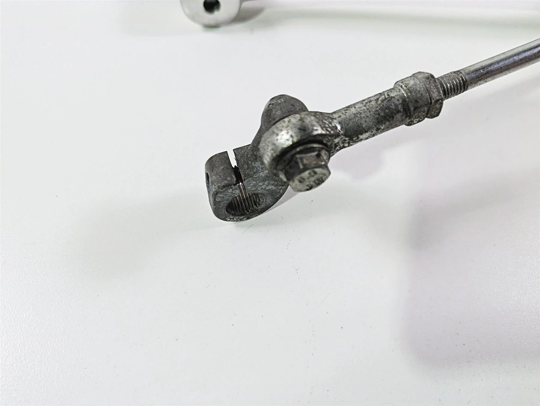 2016 Indian Chief Classic Shift Lever Pedal & Link 5138405 - Image 10