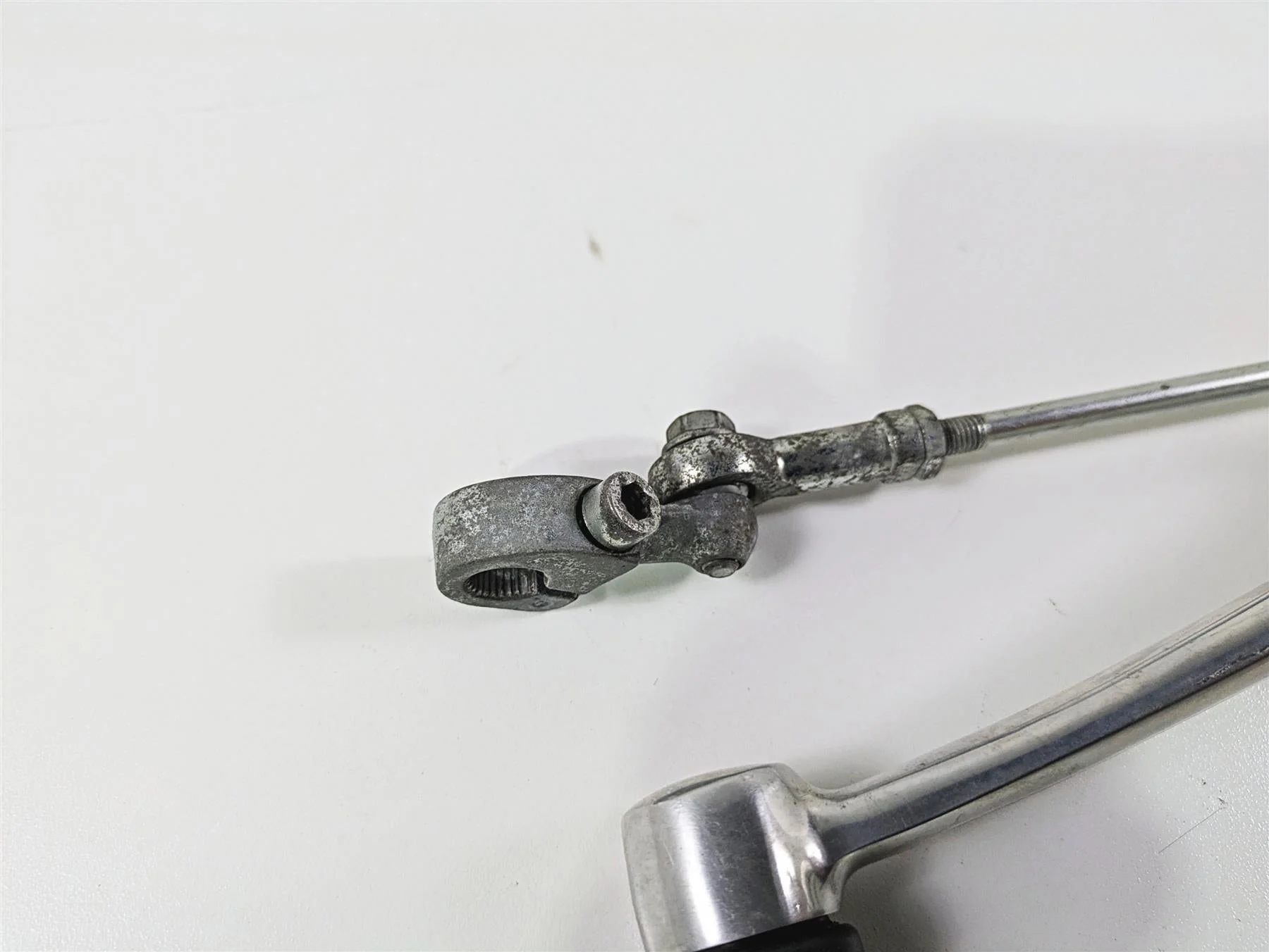 2016 Indian Chief Classic Shift Lever Pedal & Link 5138405 - Image 7