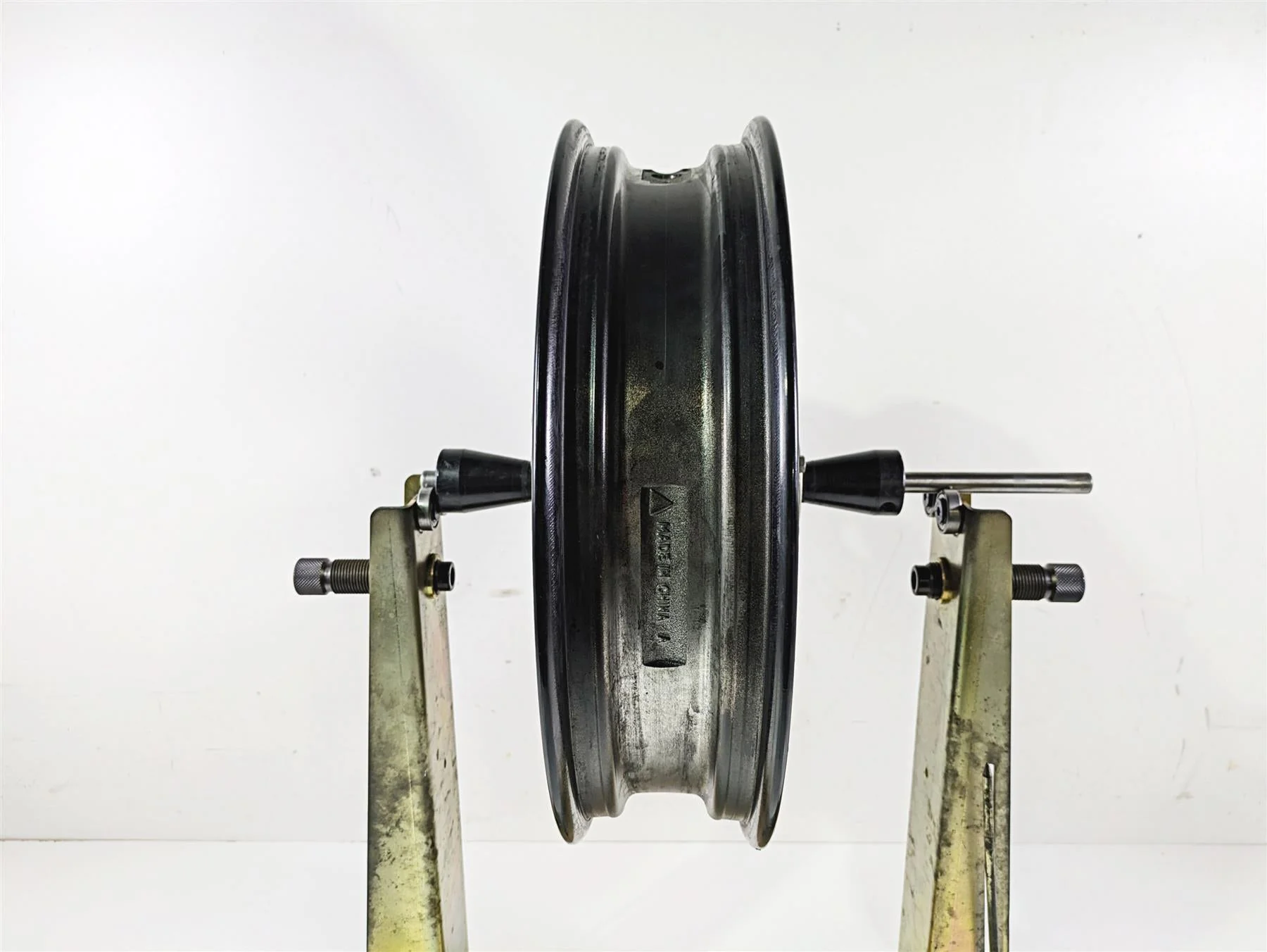 2016 Indian Chief Classic Straight 16x3.5 Front Wheel Rim 1522505 - Image 12