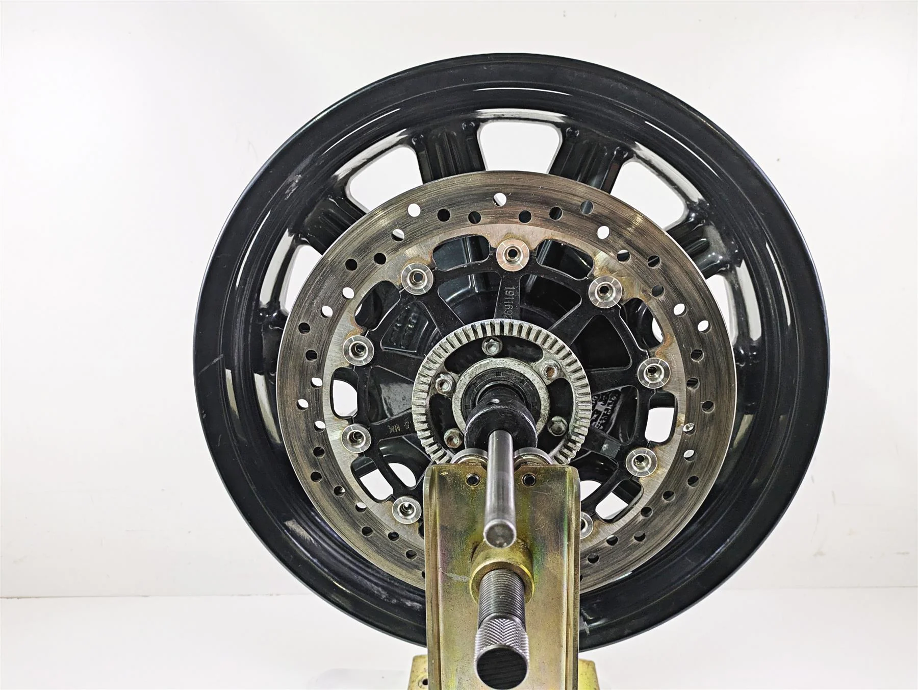 2016 Indian Chief Classic Straight 16x5 Rear Wheel Rim 1522506 - Image 12