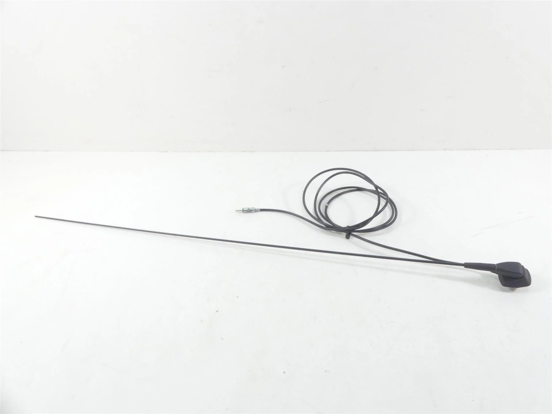 2016 Indian Chieftain Dark Horse Audio Radio Antenna 90 Degree 4012274 - Image 2