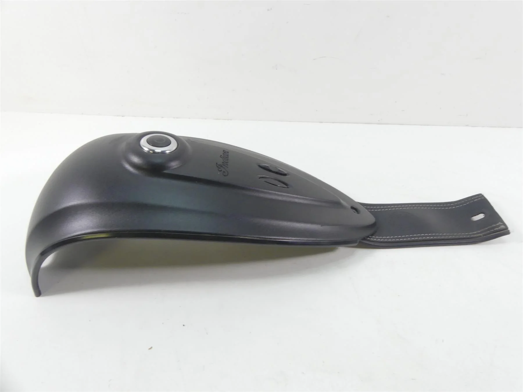 2016 Indian Chieftain Dark Horse Fuel Gas Petrol Tank Dash Cover Lock 5633354 - Image 3