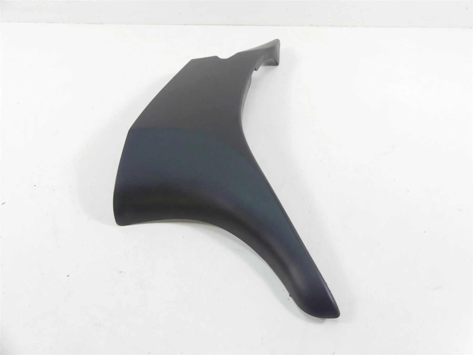 2016 Indian Chieftain Dark Horse Left Upper Side Cover Fairing Cowl 5450243 - Image 4
