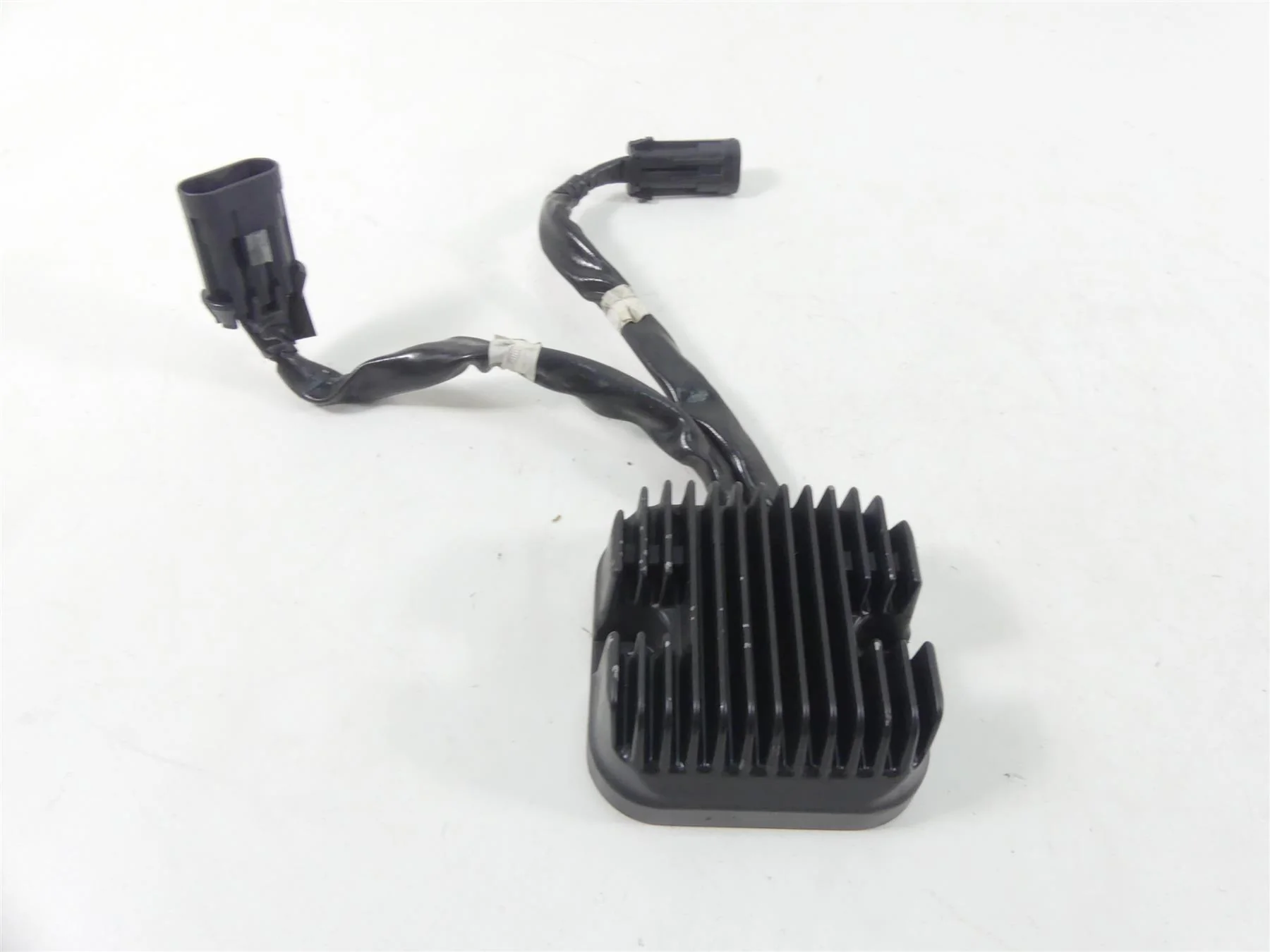 2016 Indian Chieftain Dark Horse Trombetta Rectifier Voltage Regulator 4014300 - Image 3