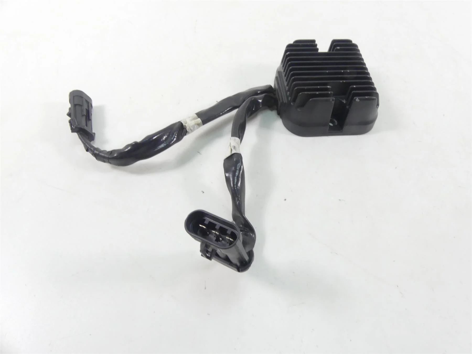 2016 Indian Chieftain Dark Horse Trombetta Rectifier Voltage Regulator 4014300 - Image 4