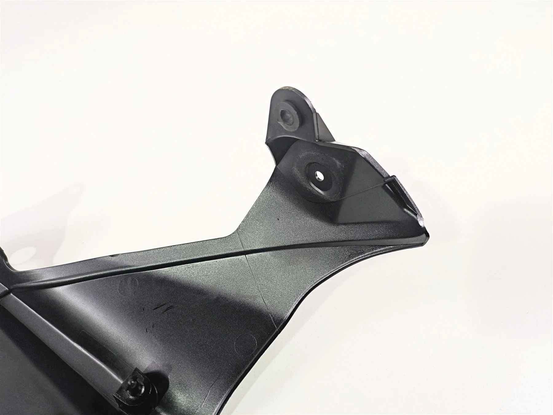 2016 Kawasaki ZX10R Ninja Center Fuel Gas Petrol Tank Cover 14092-0786-51B - Image 9