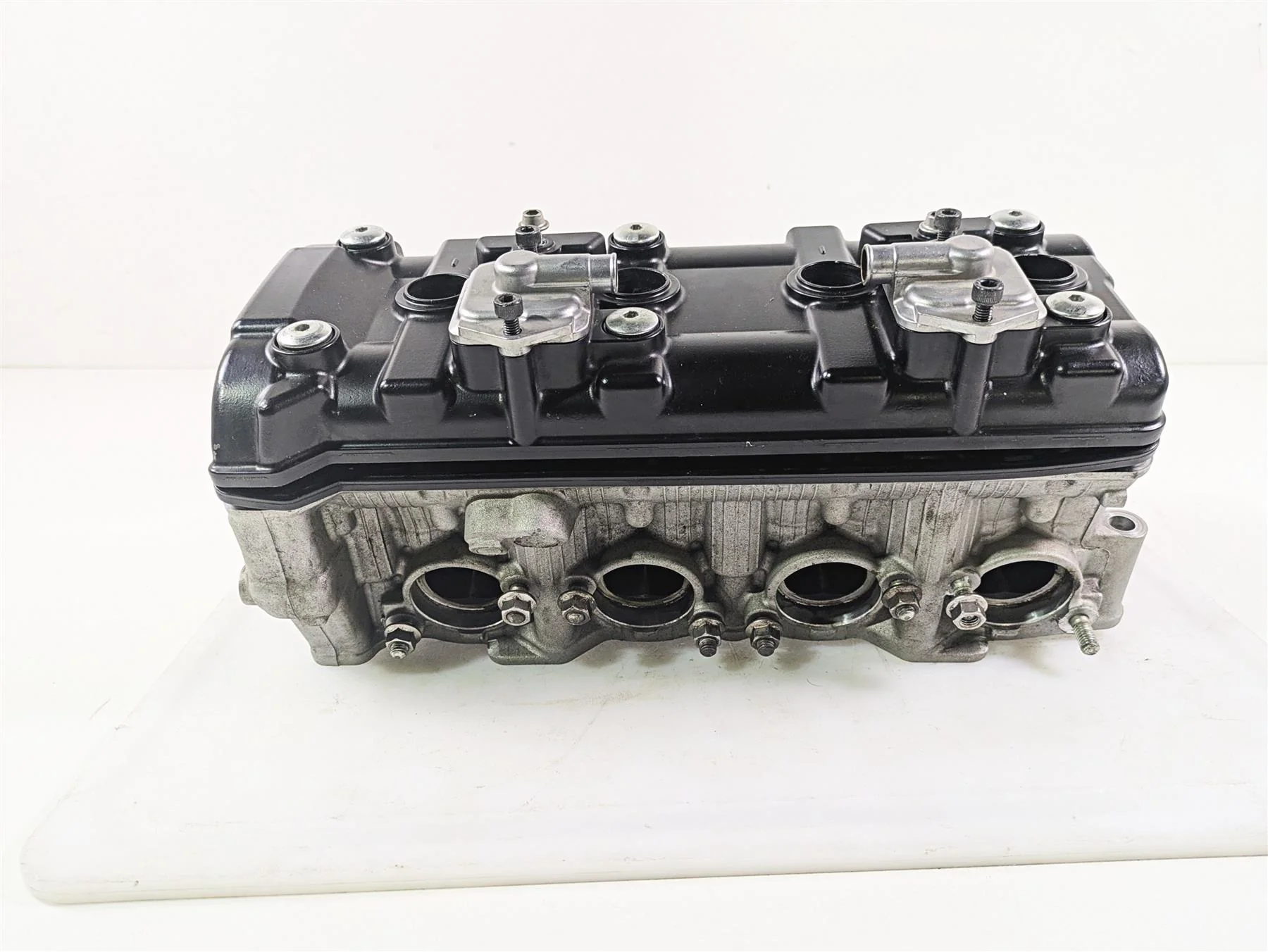 2016 Kawasaki ZX10R Ninja Cylinderhead & Valve Cover Set 11008-0869 - Image 6