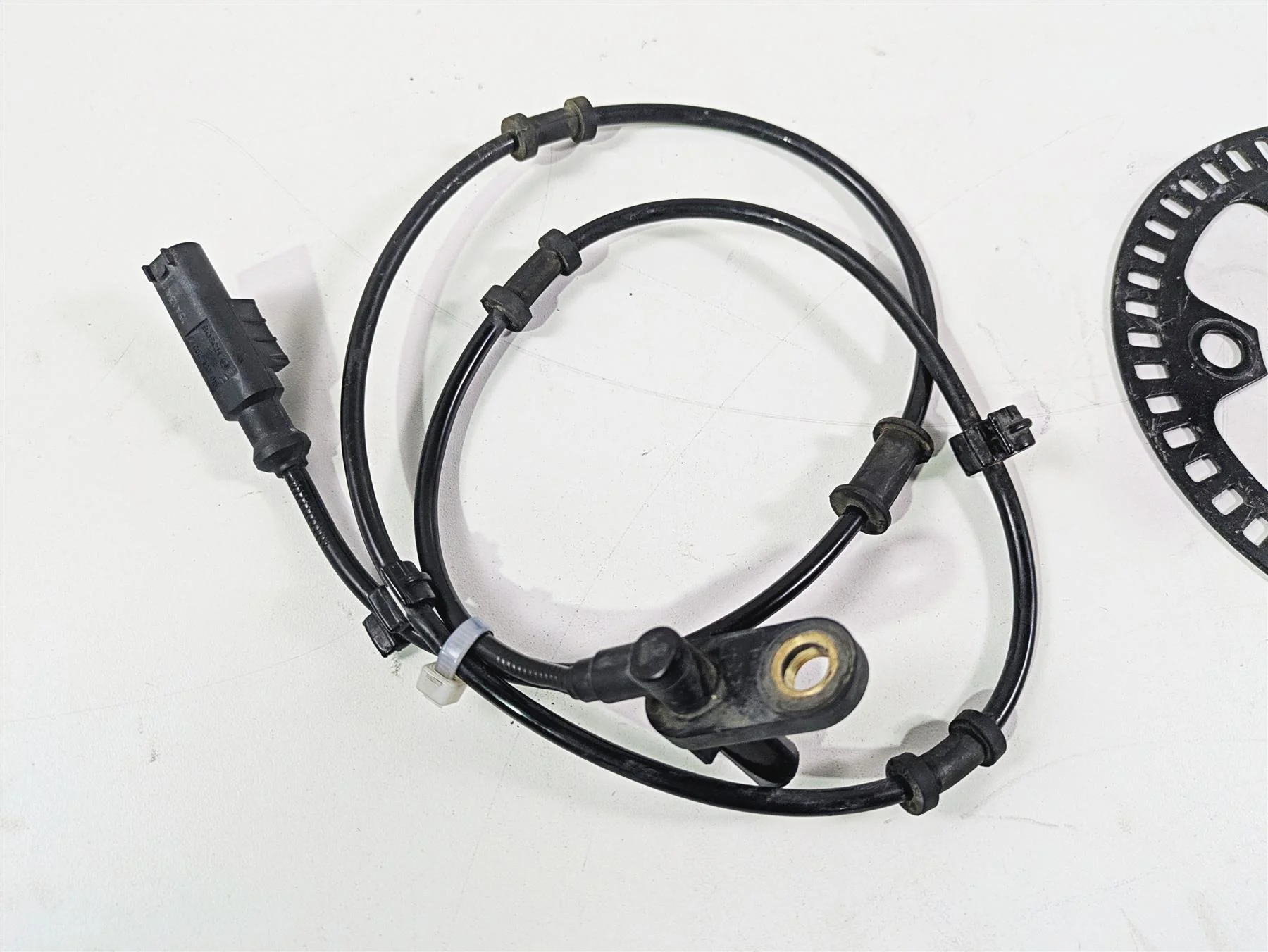 2016 Kawasaki ZX10R Ninja Front Abs Brake Wheel Speed Sensor 21176-0813 - Image 6