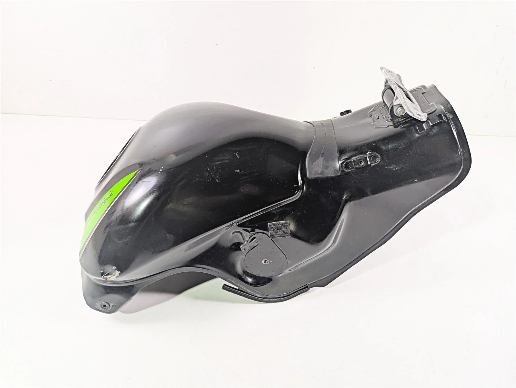 2016 Kawasaki ZX10R Ninja Fuel Gas Petrol Tank Reservoir - Dent 51089-5418-51B