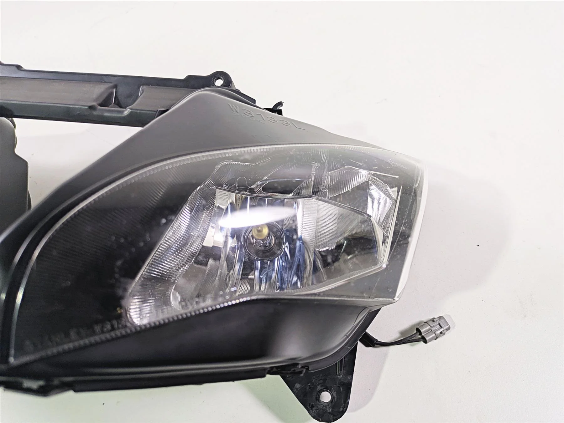 2016 Kawasaki ZX10R Ninja Headlight Head Light Lamp Lens - Read 23007-0203 - Image 12
