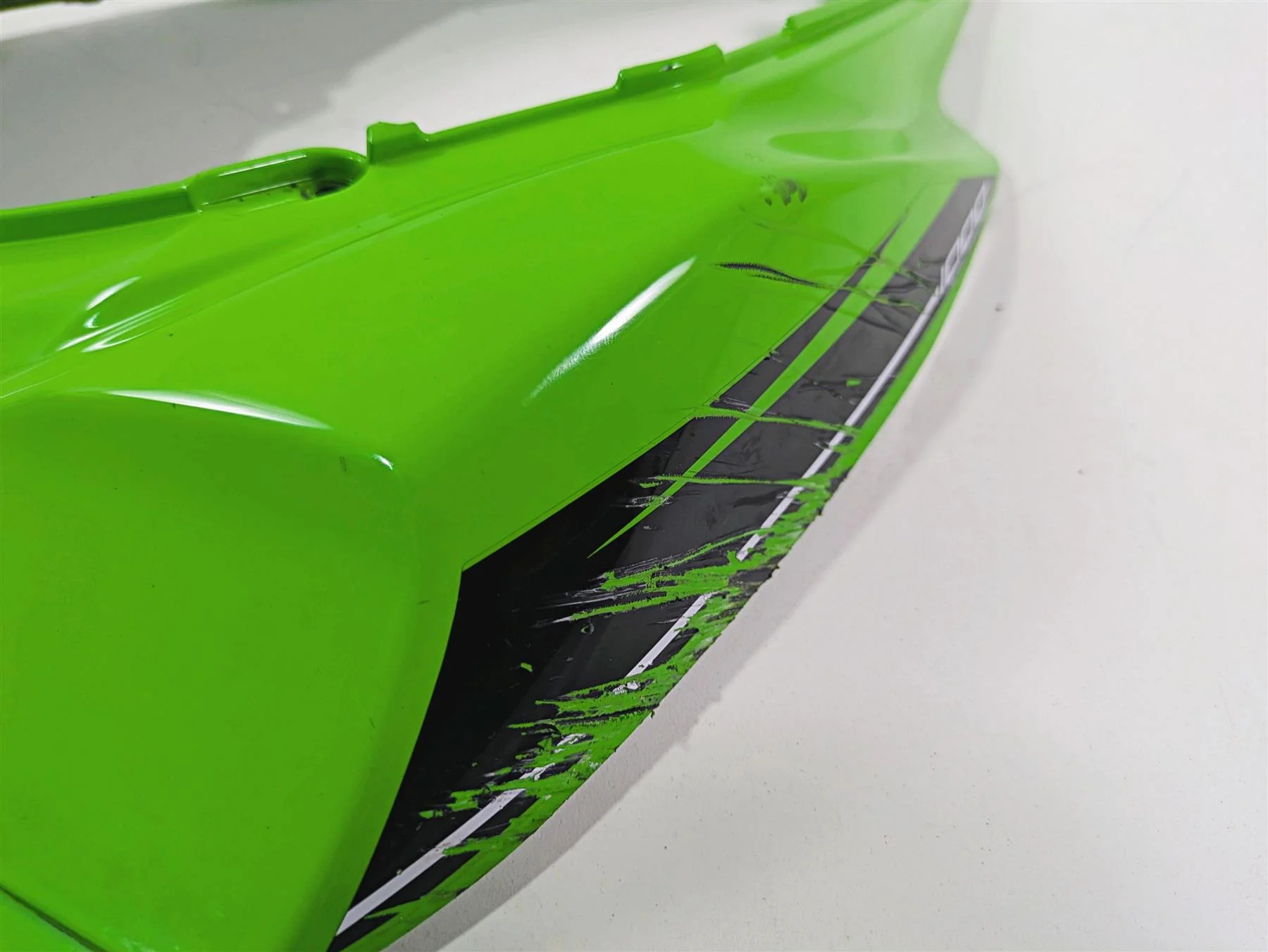 2016 Kawasaki ZX10R Ninja Rear Center Tail Cover Fairing - Read 36041-0024-51B - Image 7
