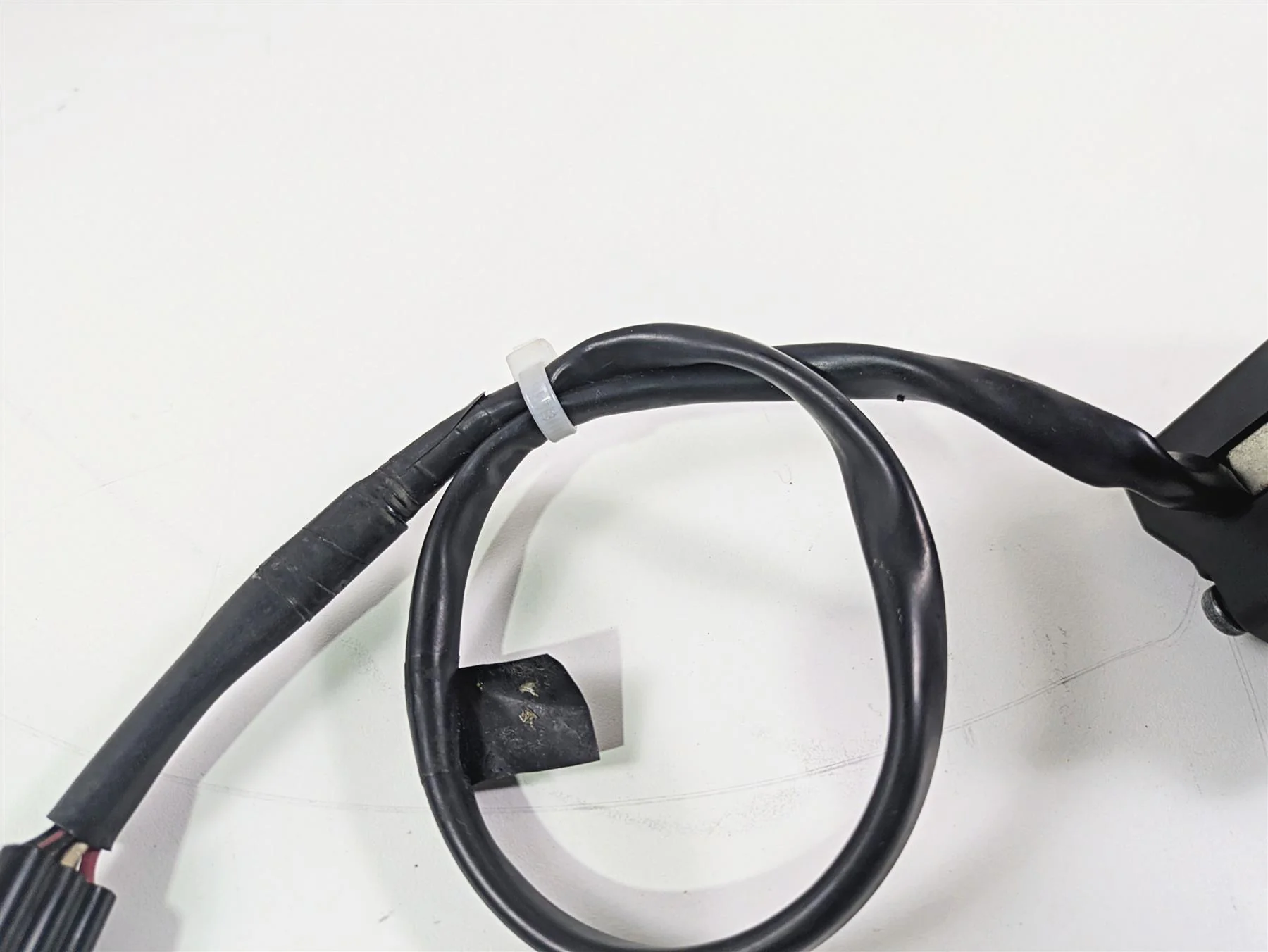 2016 Kawasaki ZX10R Ninja Right Hand Start Control Switch 46091-0322 46091-0422 - Image 8