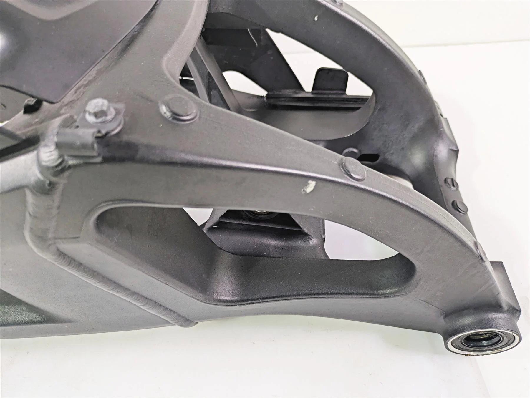 2016 Kawasaki ZX10R Ninja Straight Rear Swingarm Swing Arm 33001-0648 - Image 7