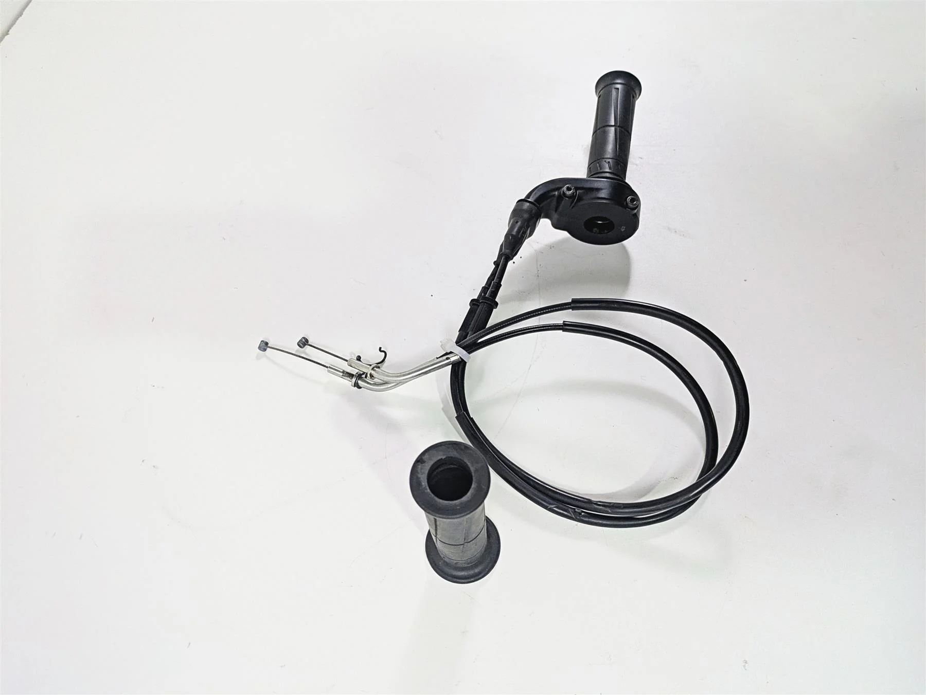 2016 Kawasaki ZX10R Ninja Throttle Grip & Cables Set 32099-0766 - Image 2