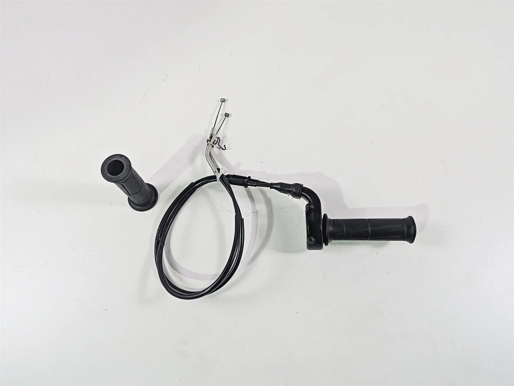 2016 Kawasaki ZX10R Ninja Throttle Grip & Cables Set 32099-0766 - Image 4