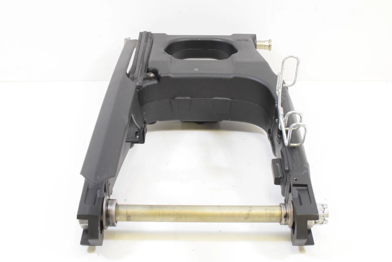 2016 Kawasaki ZX14 ZX14R ZX1400 Ninja Rear Swingarm Swing Arm 33001-0658 - Image 2