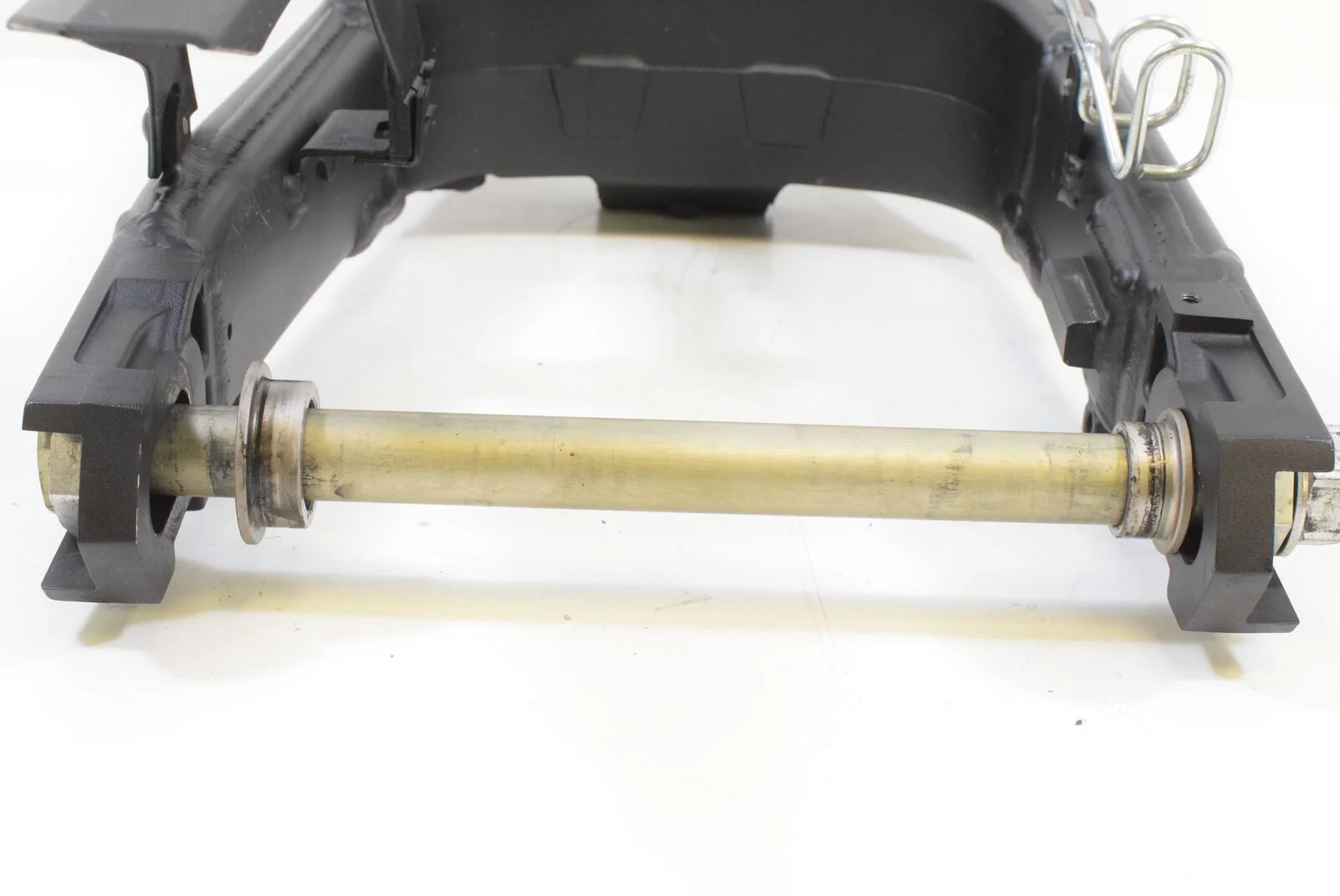 2016 Kawasaki ZX14 ZX14R ZX1400 Ninja Rear Swingarm Swing Arm 33001-0658 - Image 9