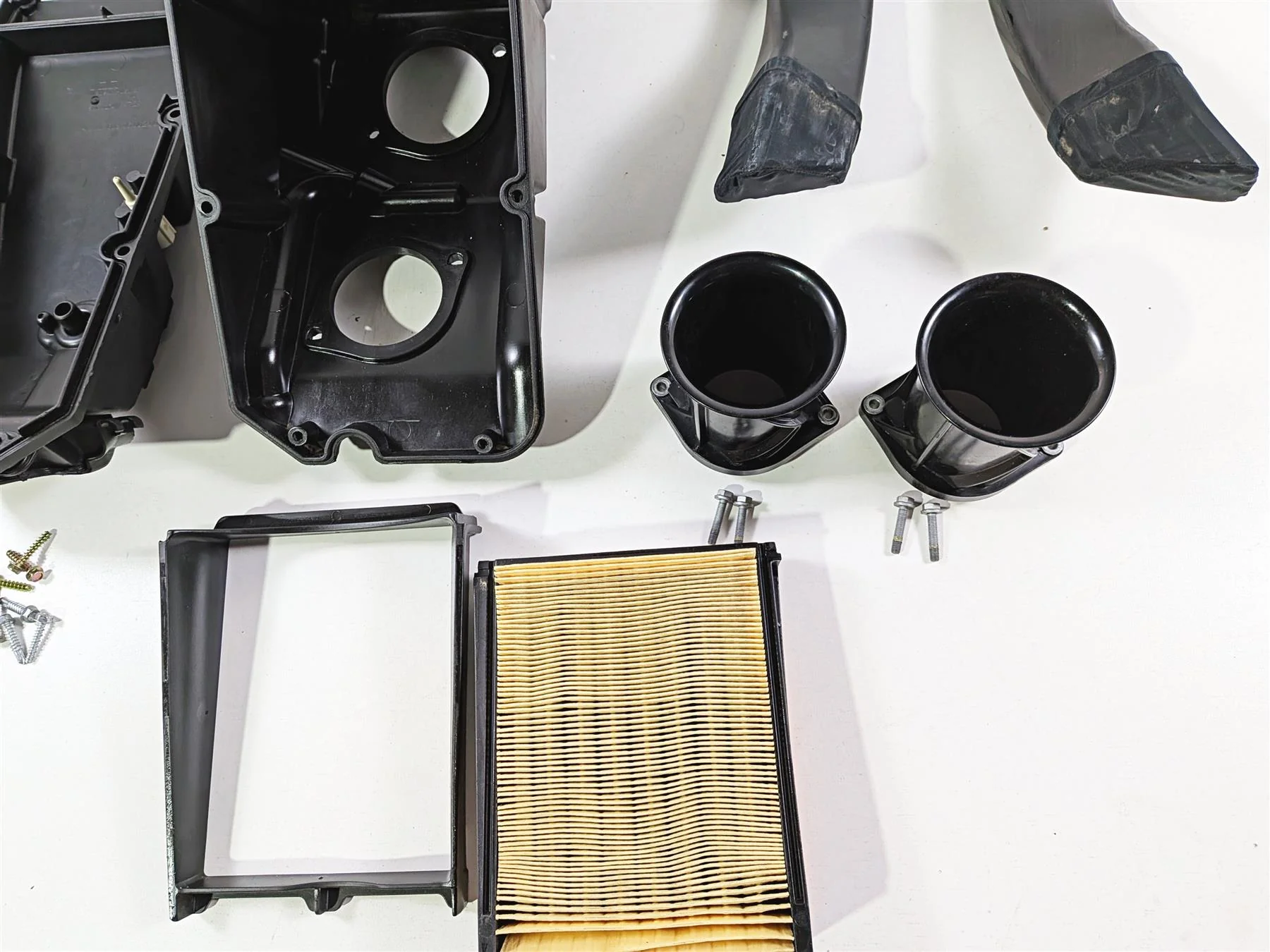 2016 KTM 1290 Super Adventure Air Box Cleaner Breather & Tubes 60306001200 - Image 5