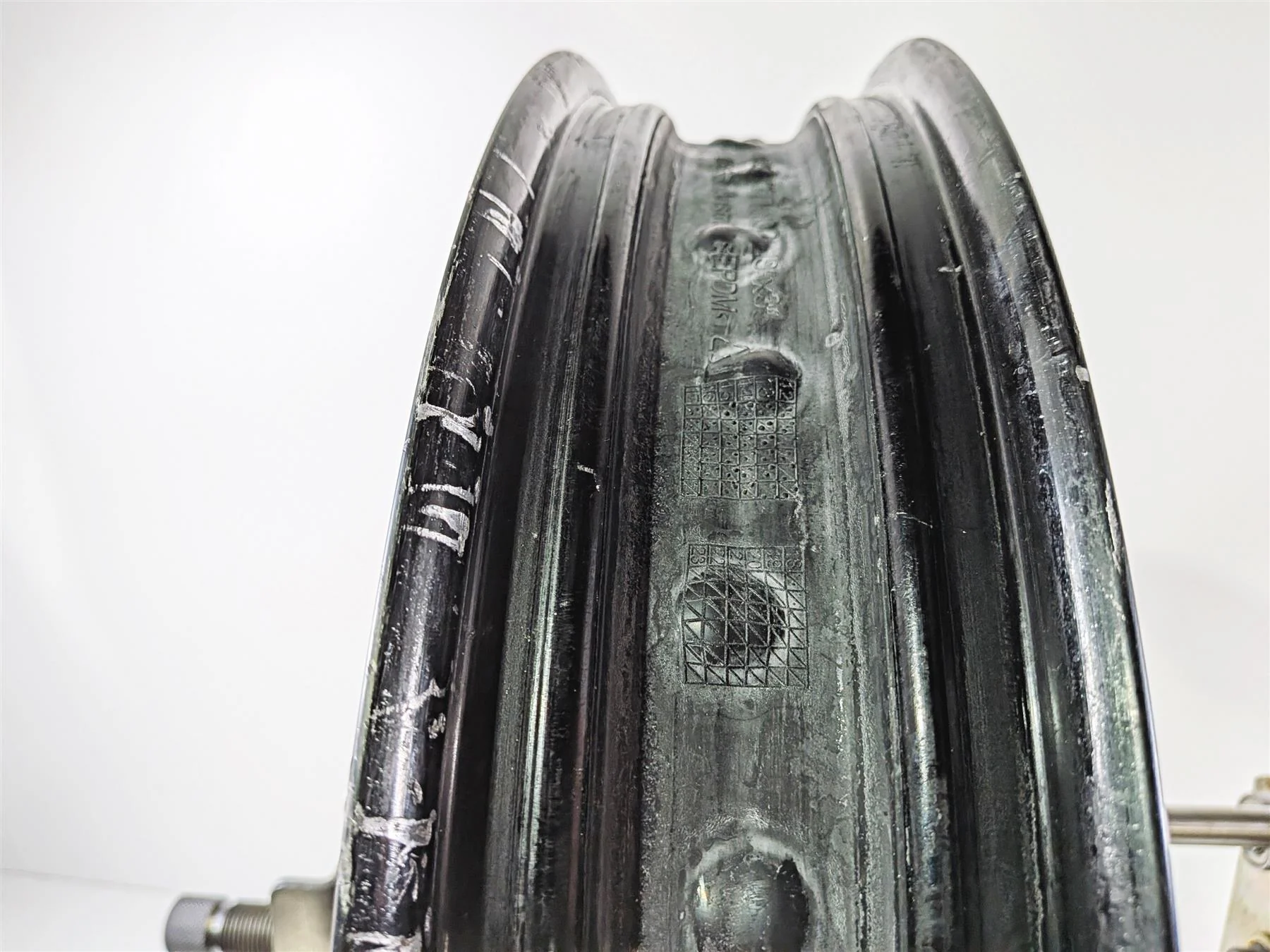 2016 KTM 1290 Super Adventure Front Wheel Rim 19x3 1.4mm Runout 6040900114430A - Image 10