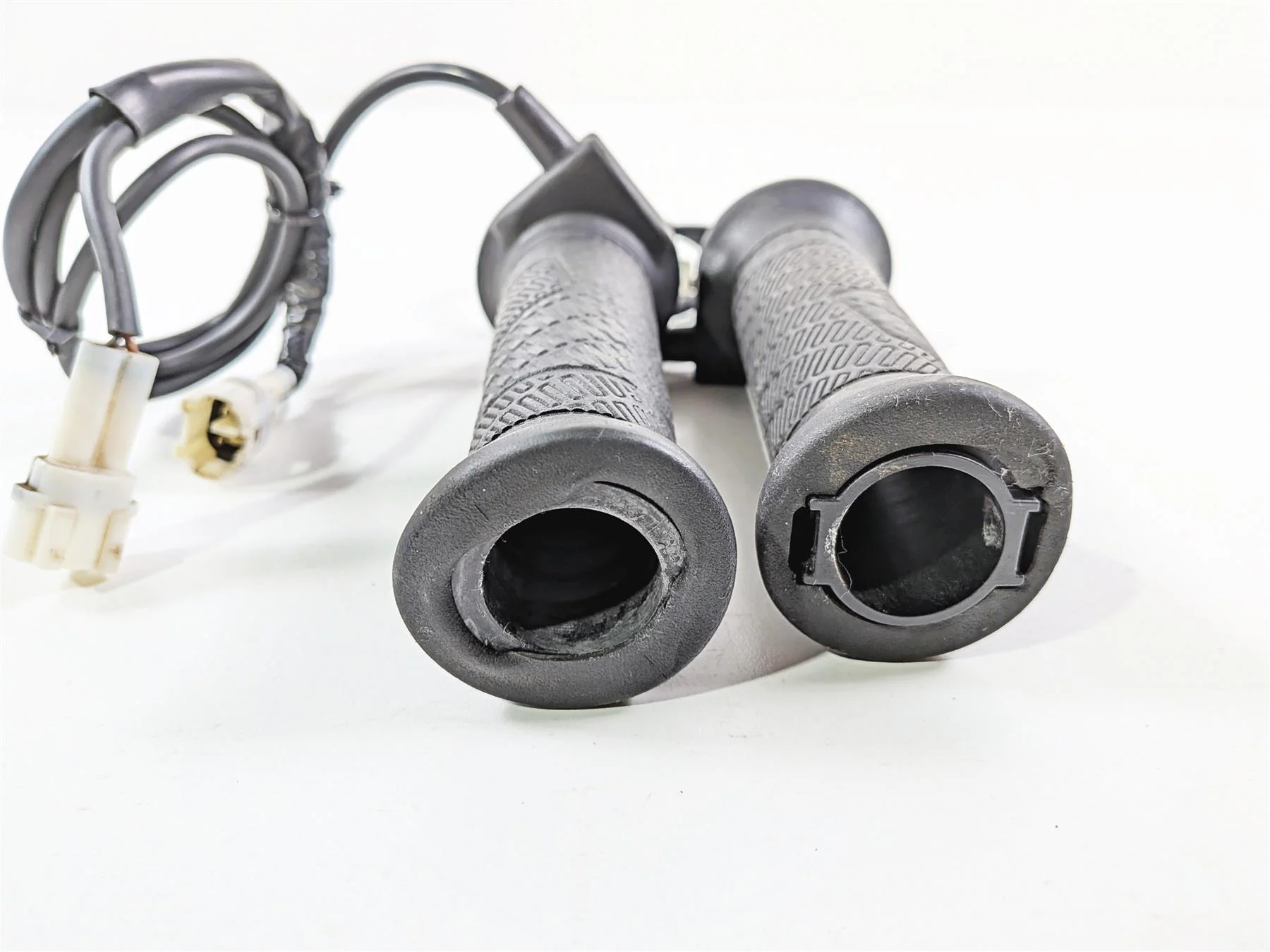 2016 KTM 1290 Super Adventure Heated Left Right Hand Grips Set - Image 7