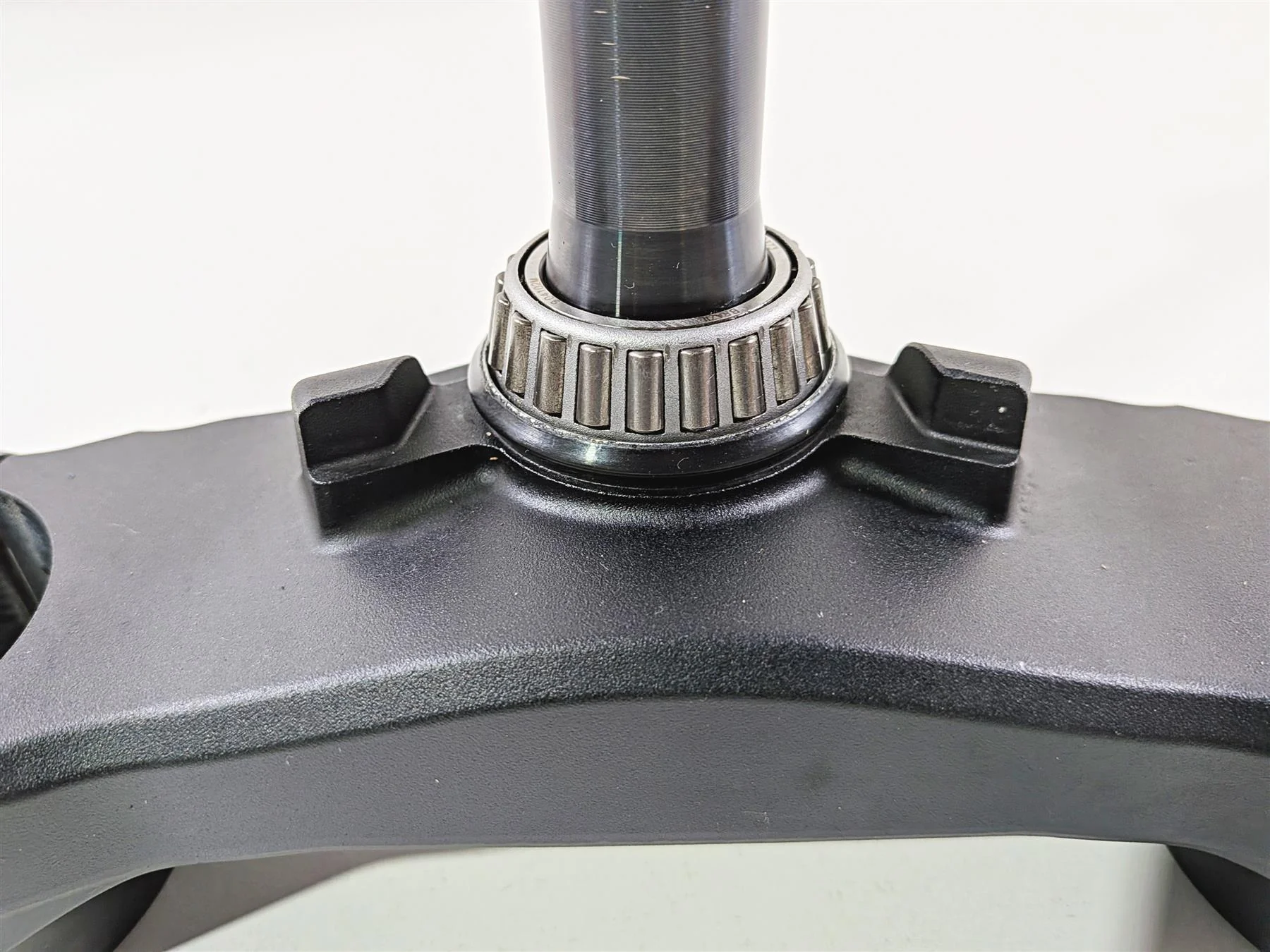 2016 KTM 1290 Super Adventure Lower Triple Tree Steering Clamp 6030103203233S - Image 6
