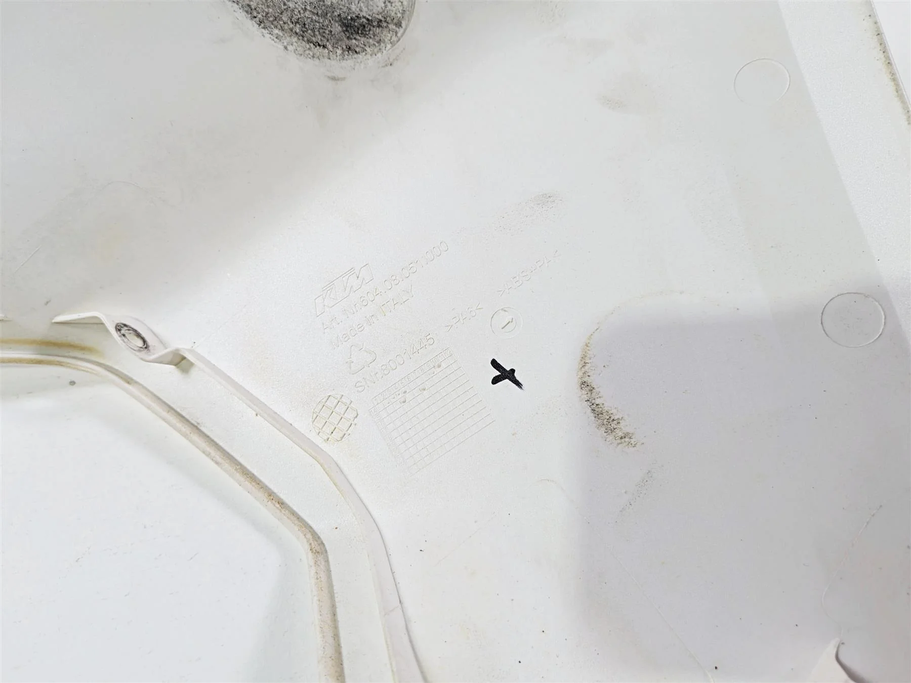 2016 KTM 1290 Super Adventure Right Tank Cover Fairing Cowl White 60408051000 - Image 7