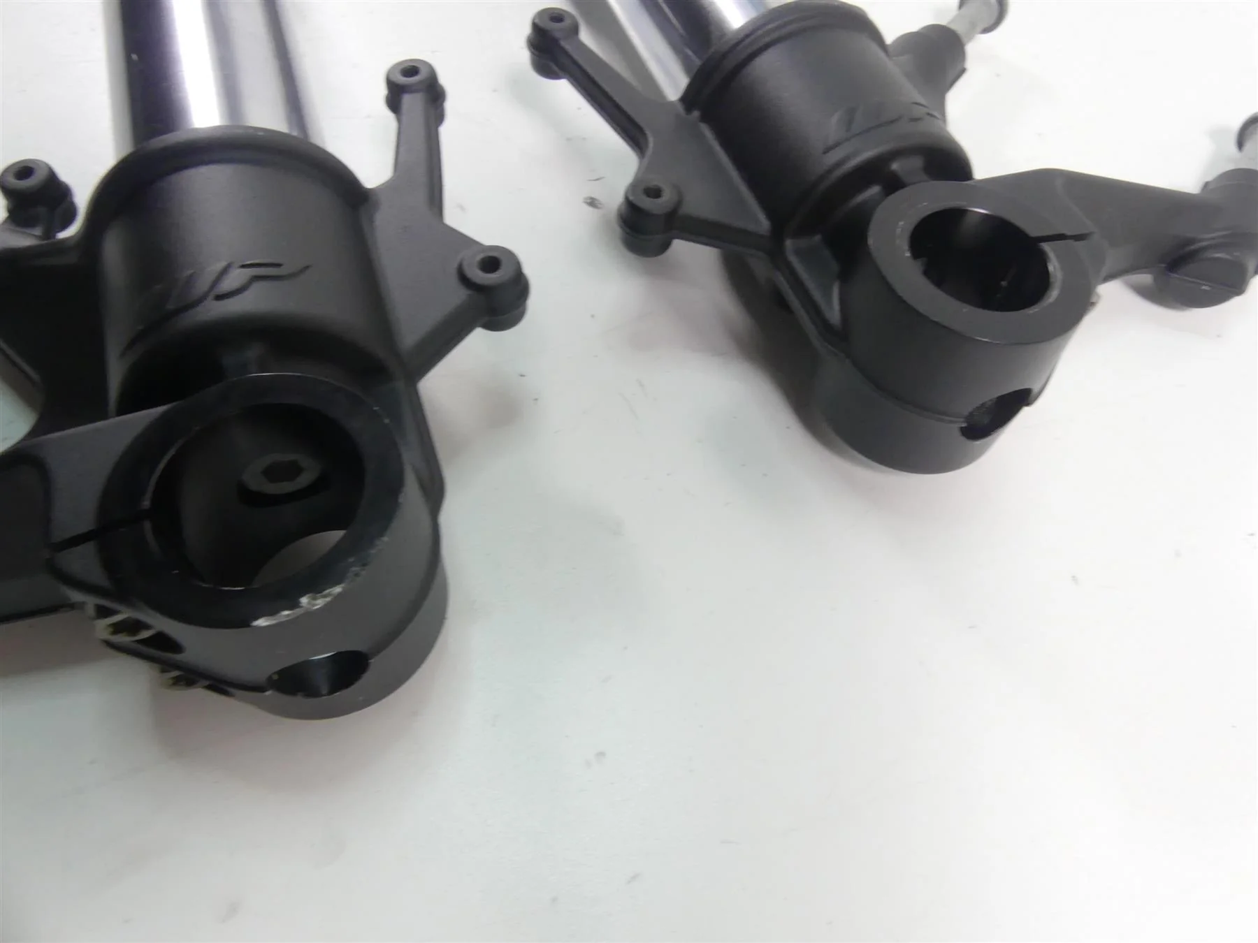 2016 KTM 1290 Superduke R Front Straight WP Fork Leg Set 14188N2201 14188Q2201 - Image 10