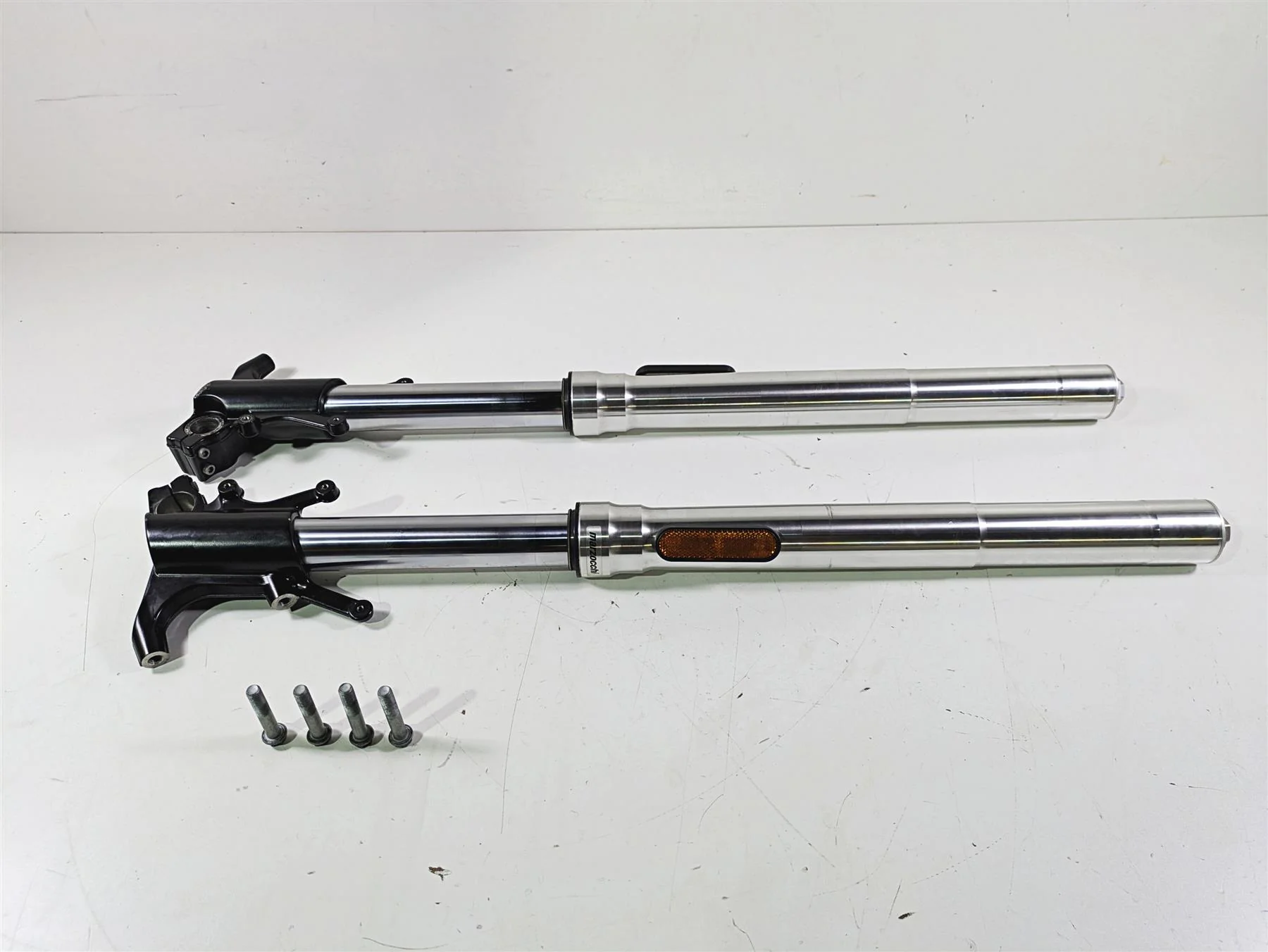 2016 Moto Guzzi Stelvio 1200 8V NTX 2A Series Front Fork Leg Set 887091 887092