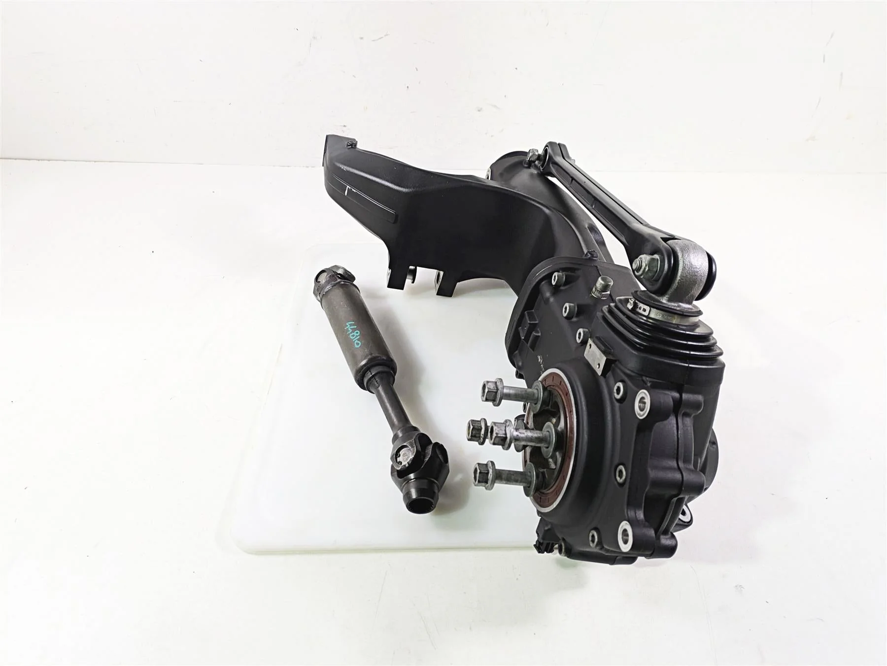 2016 Moto Guzzi Stelvio 1200 8V NTX Differential Swingarm Drive Shaft 976570 - Image 2