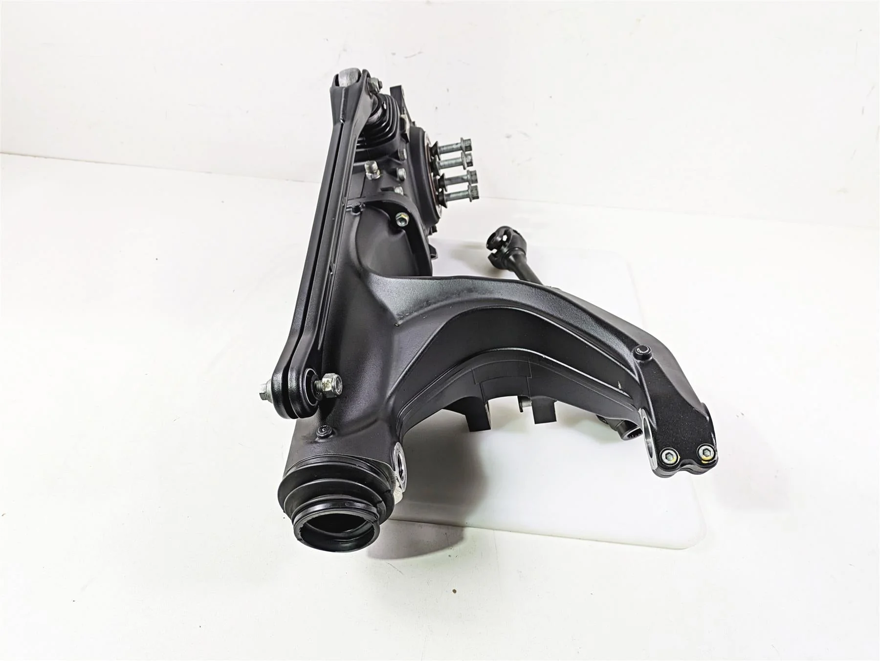 2016 Moto Guzzi Stelvio 1200 8V NTX Differential Swingarm Drive Shaft 976570 - Image 4