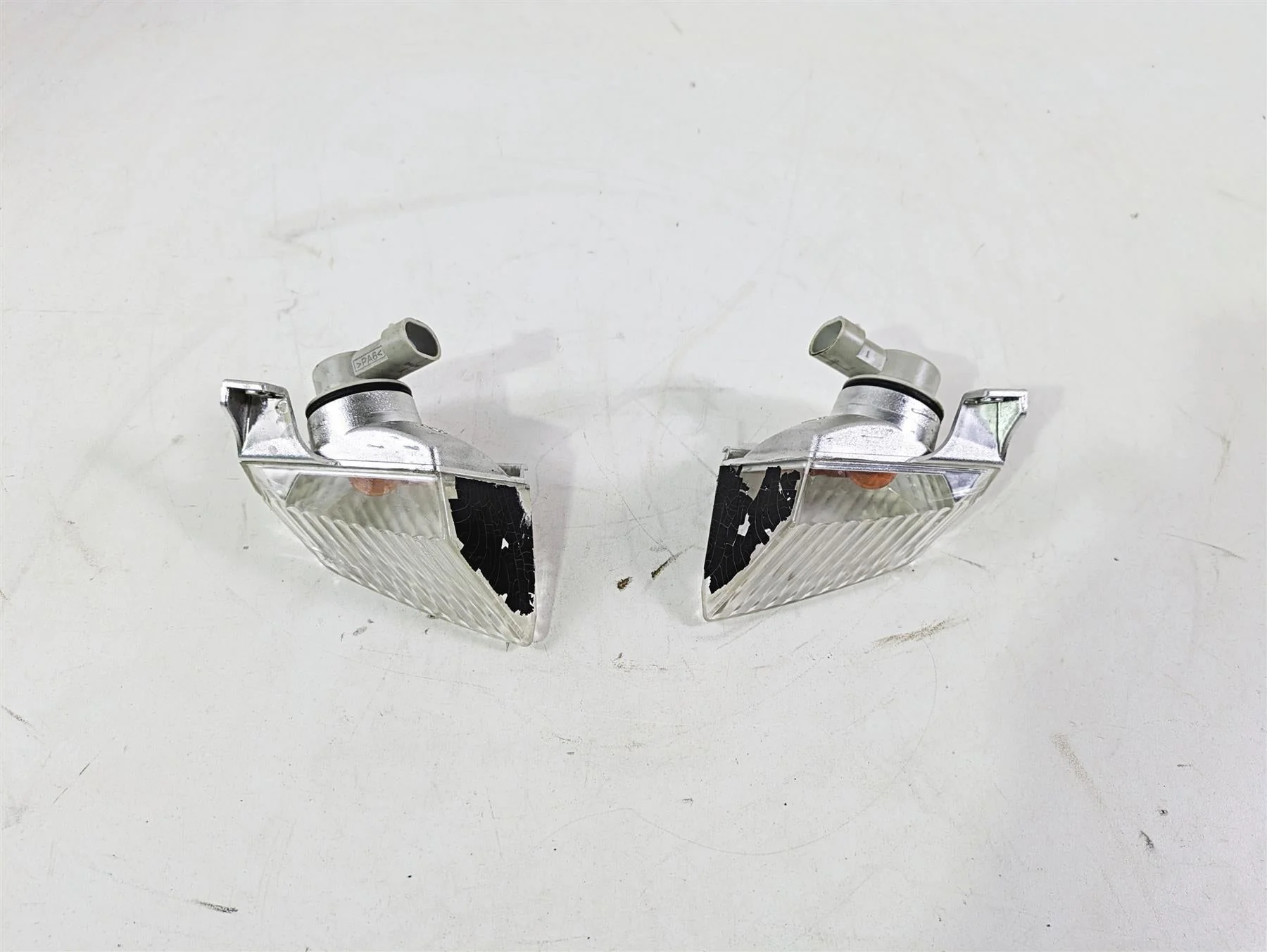 2016 Moto Guzzi Stelvio 1200 8V NTX Front Blinker Set - Read 978428 978427
