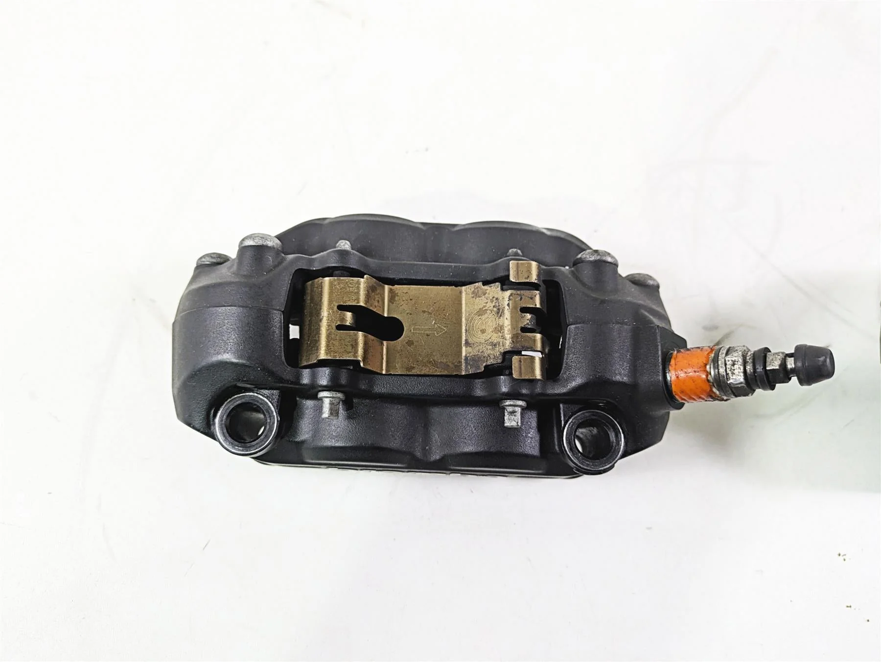 2016 Moto Guzzi Stelvio 1200 8V NTX Front Brake Caliper Set 100mm 887067 887068 - Image 6
