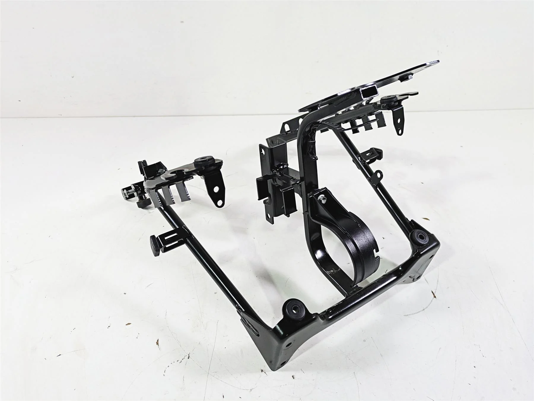 2016 Moto Guzzi Stelvio 1200 8V NTX Front Fairing Stay Holder Carrier 886646 - Image 12